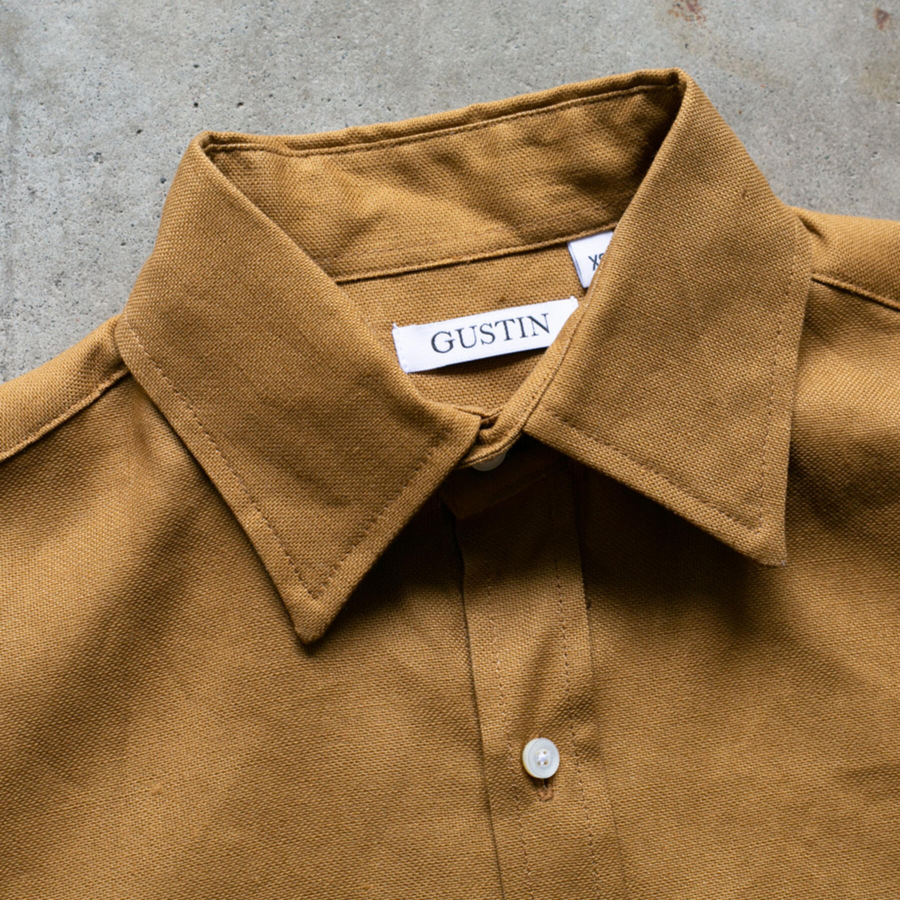 gustin #1140 desert oxford shirt - gold sand
