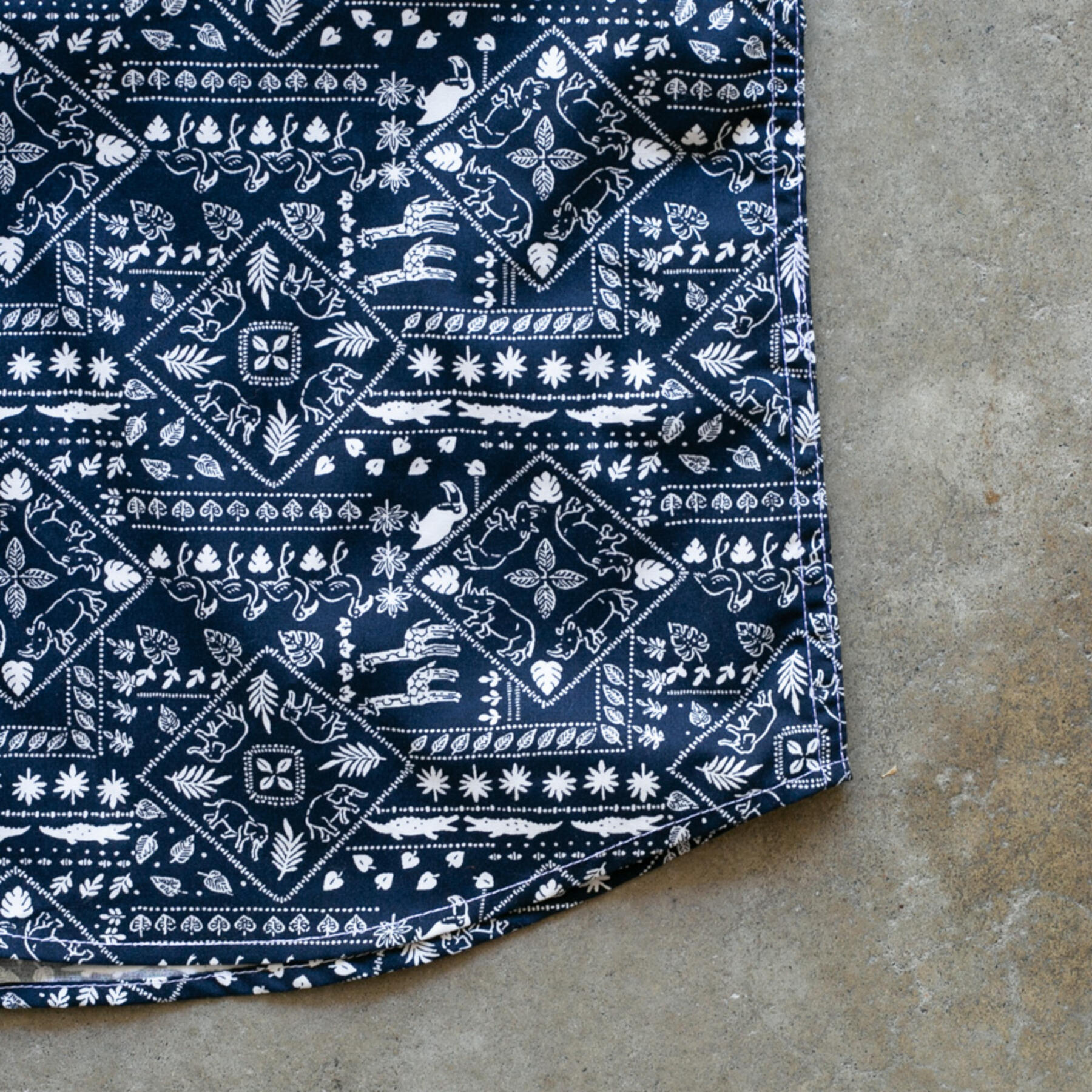 gustin #1153 collage shirt - navy