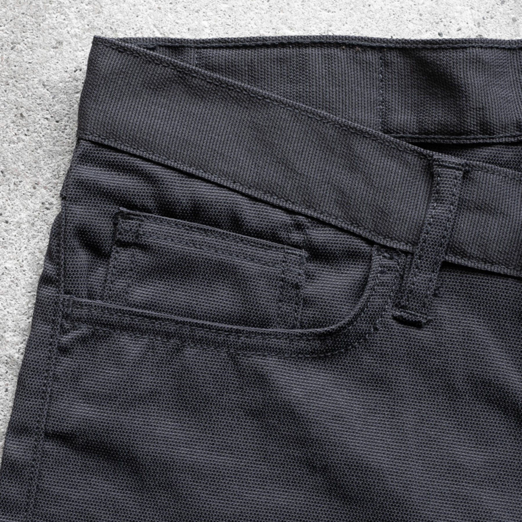 gustin #296 japan natural nylon 5 pocket - black