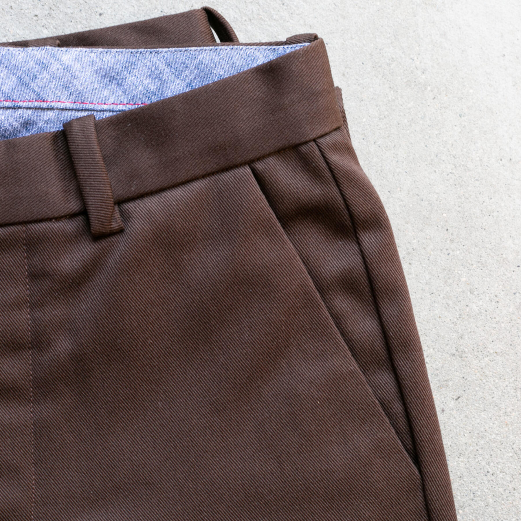 gustin #236 skater twill chinos - brown