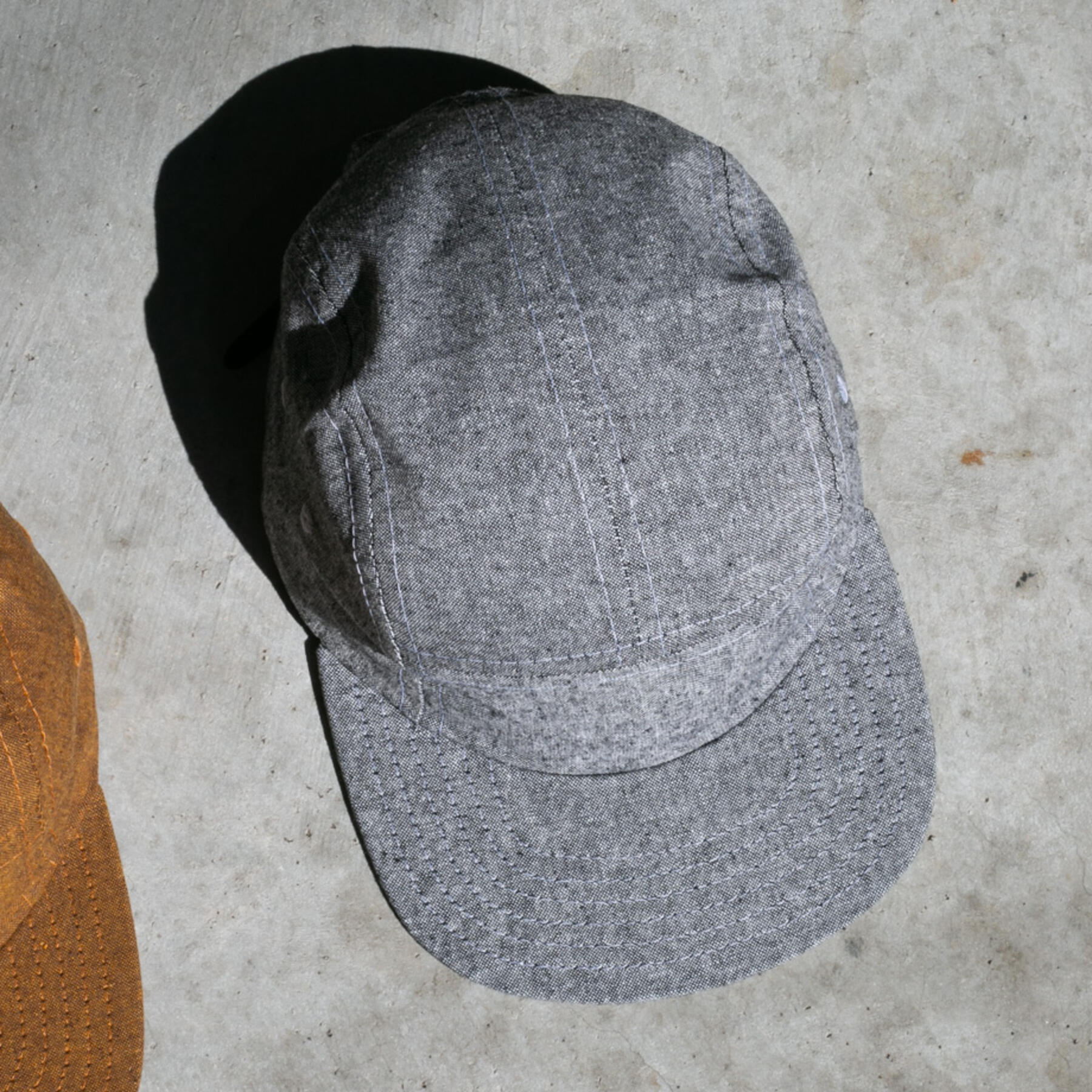 gustin camp hat - slub chambray black