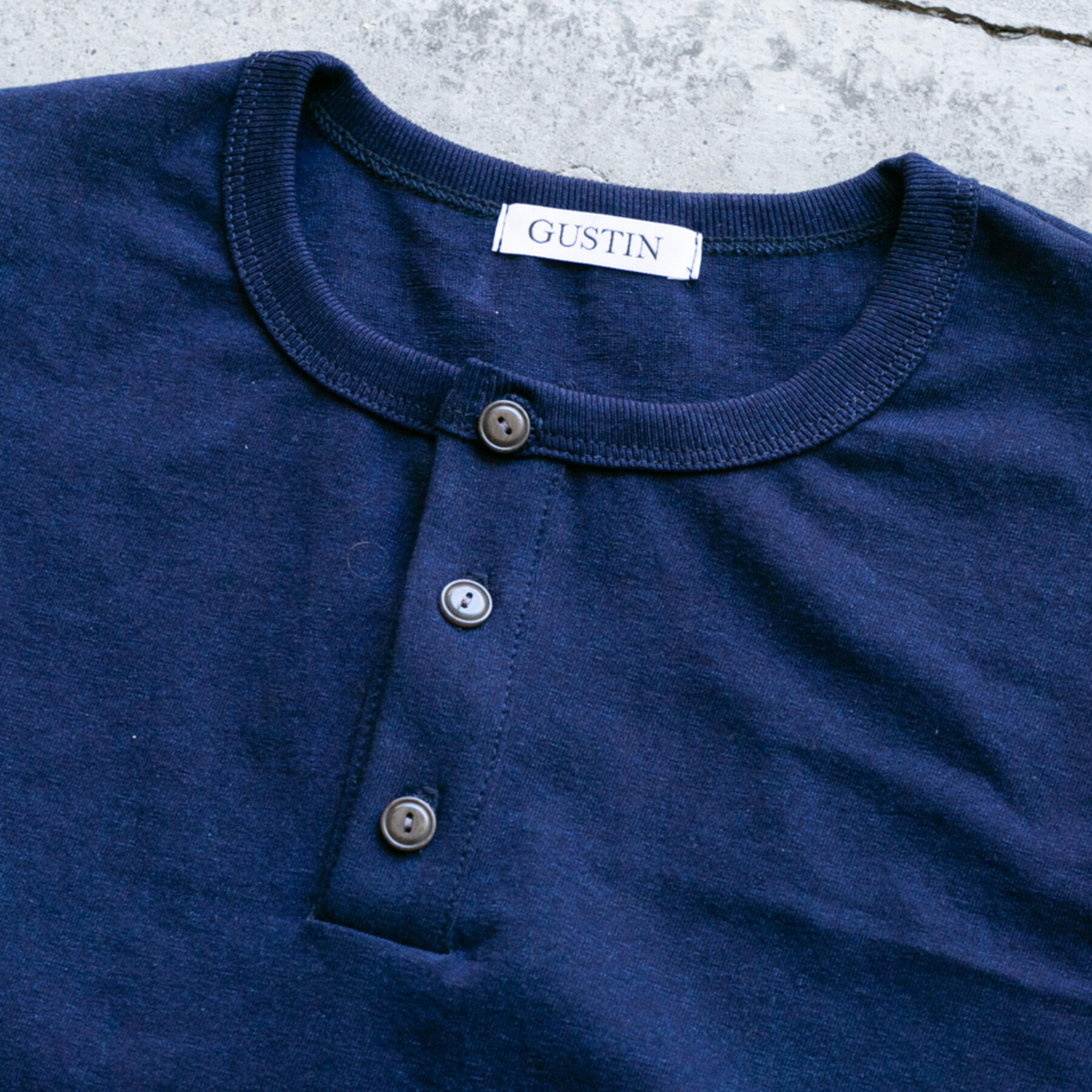 gustin indigo dyed henley 2 pack (dark, vintage)