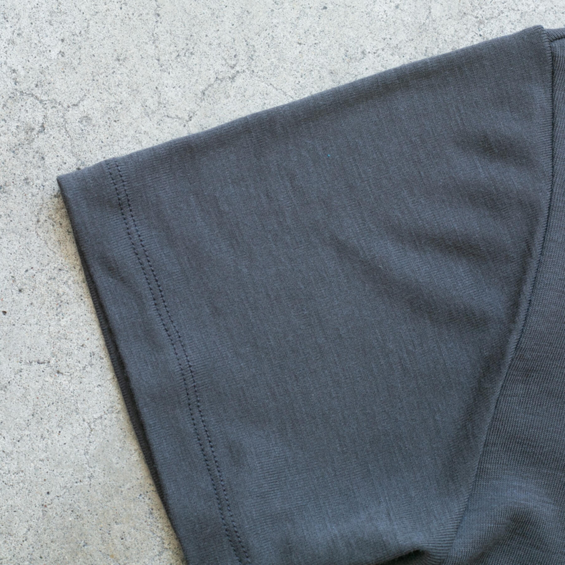 gustin merino wool polo - graphite