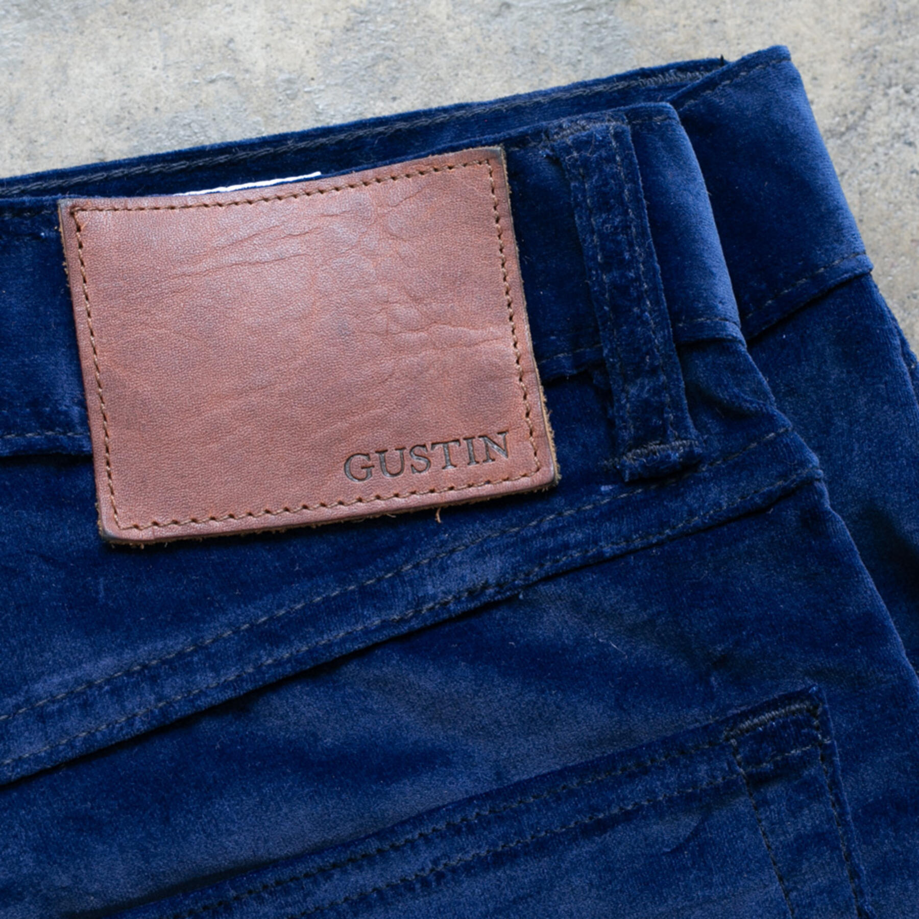 gustin #313 indigo dyed felt moleskin