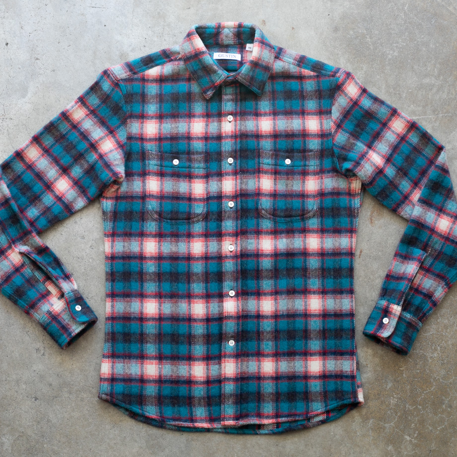 Tips For Putting A 2023 Spin On The Classic Flannel Shirt