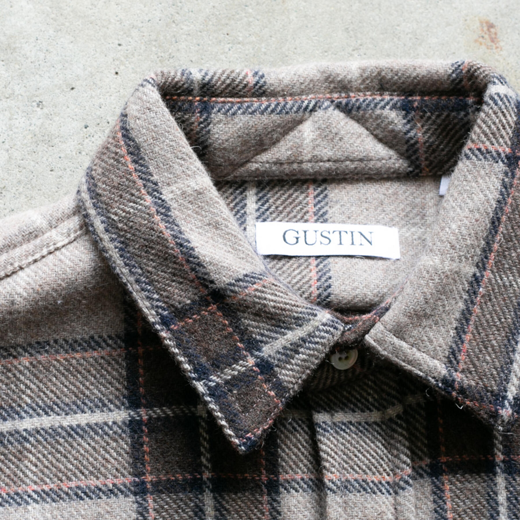 gustin #1160 vintage wool alpaca - taupe grid