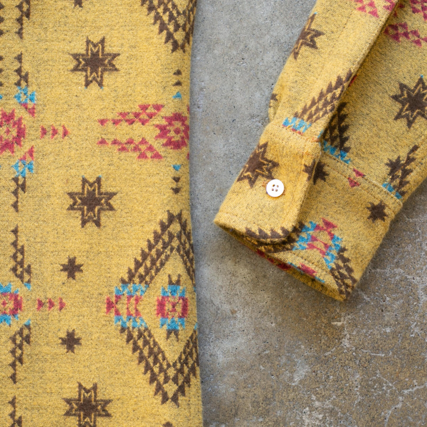 gustin #1165 monster saddle blanket shirt - mustard