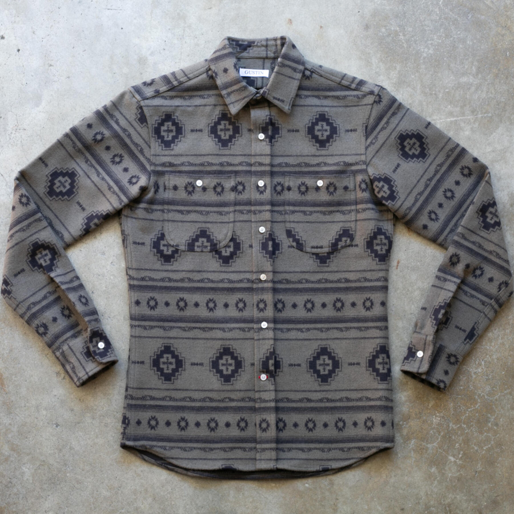 gustin #1166 monster saddle blanket shirt - olive