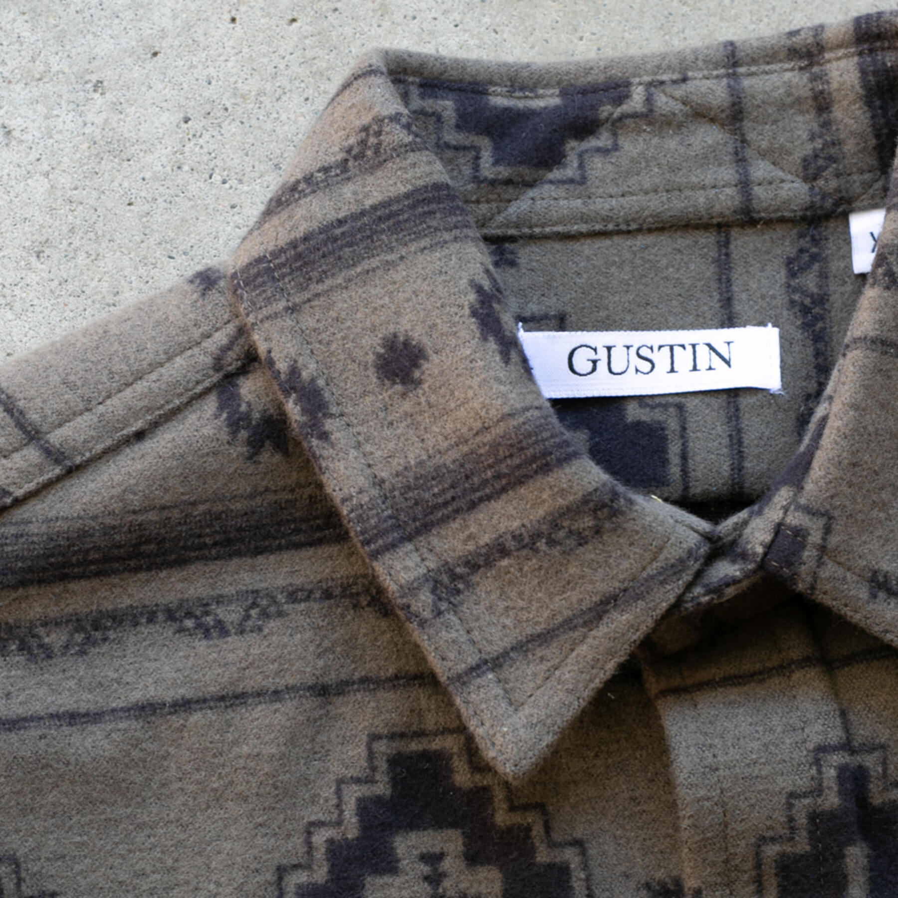 gustin #1166 monster saddle blanket shirt - olive