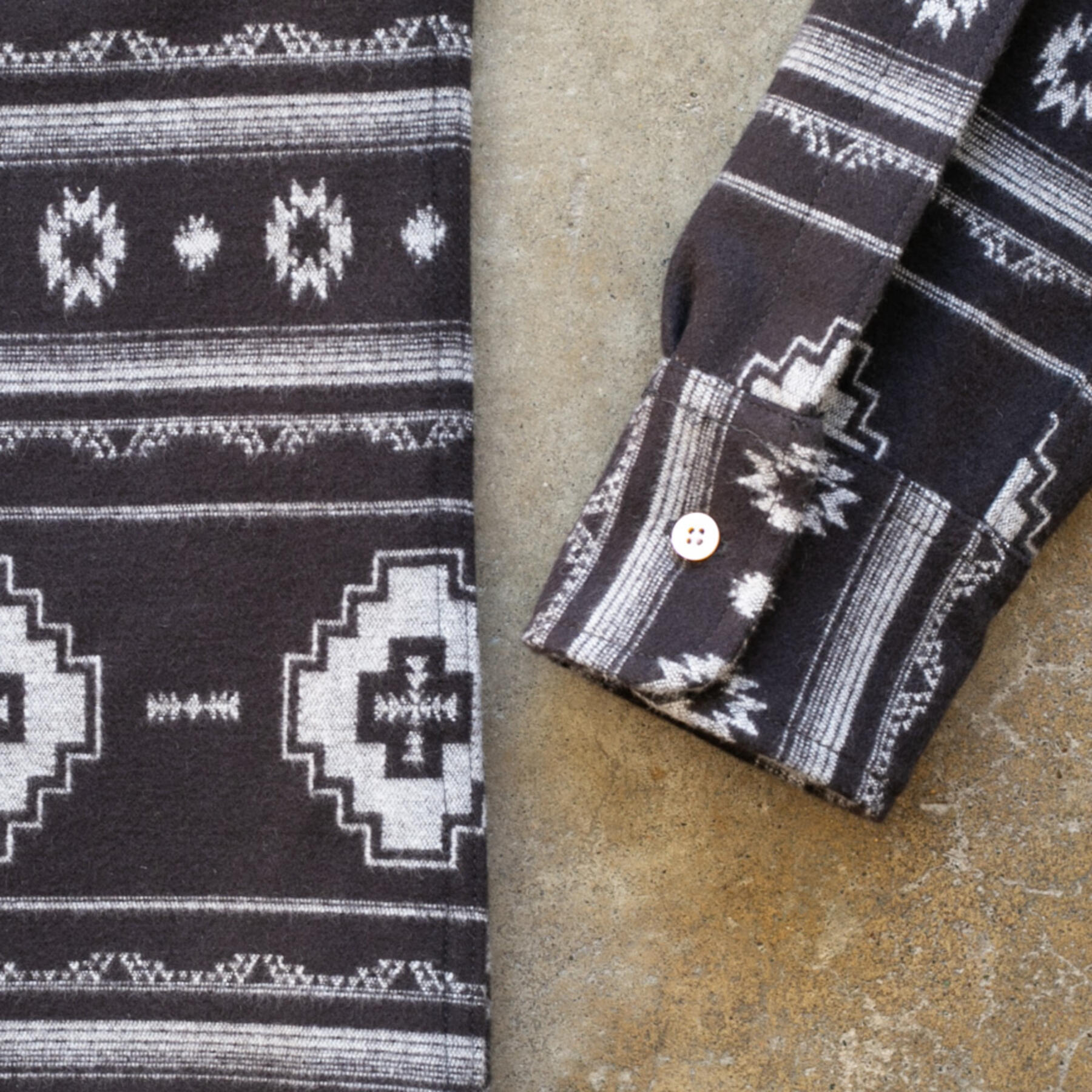 gustin #1167 monster saddle blanket shirt - brown