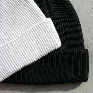 gustin classic beanie 2 pack - black, white