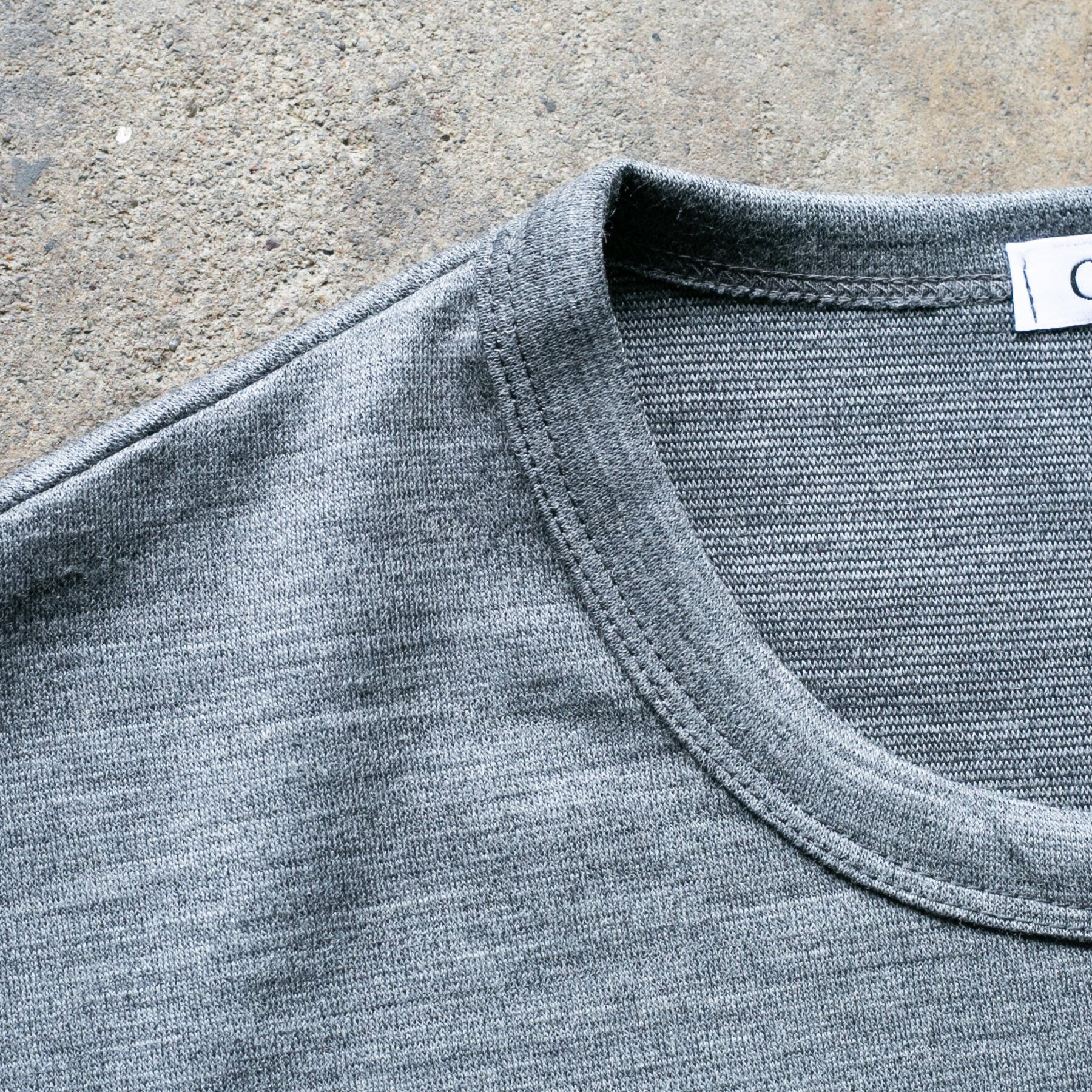 gustin japan wool jersey pocket crew - titanium