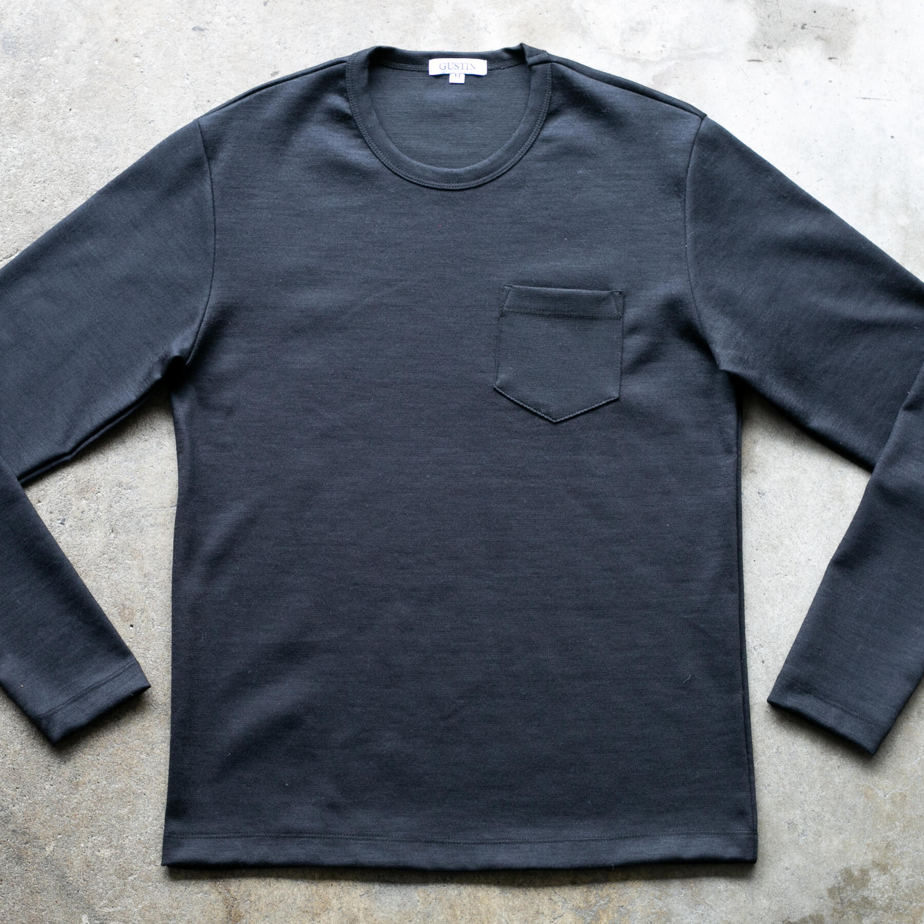 gustin japan wool jersey pocket crew - black