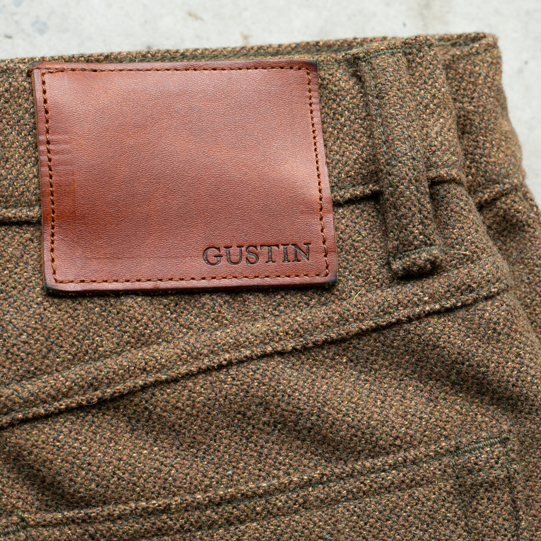 gustin #337 japan pure wool tweed - rust