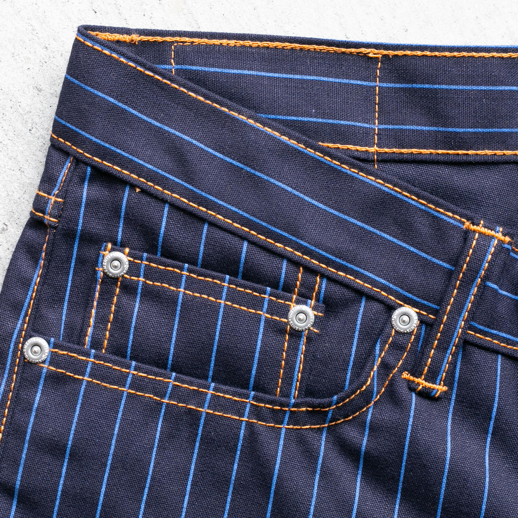 gustin #569 selvedge pinstripe canvas - navy