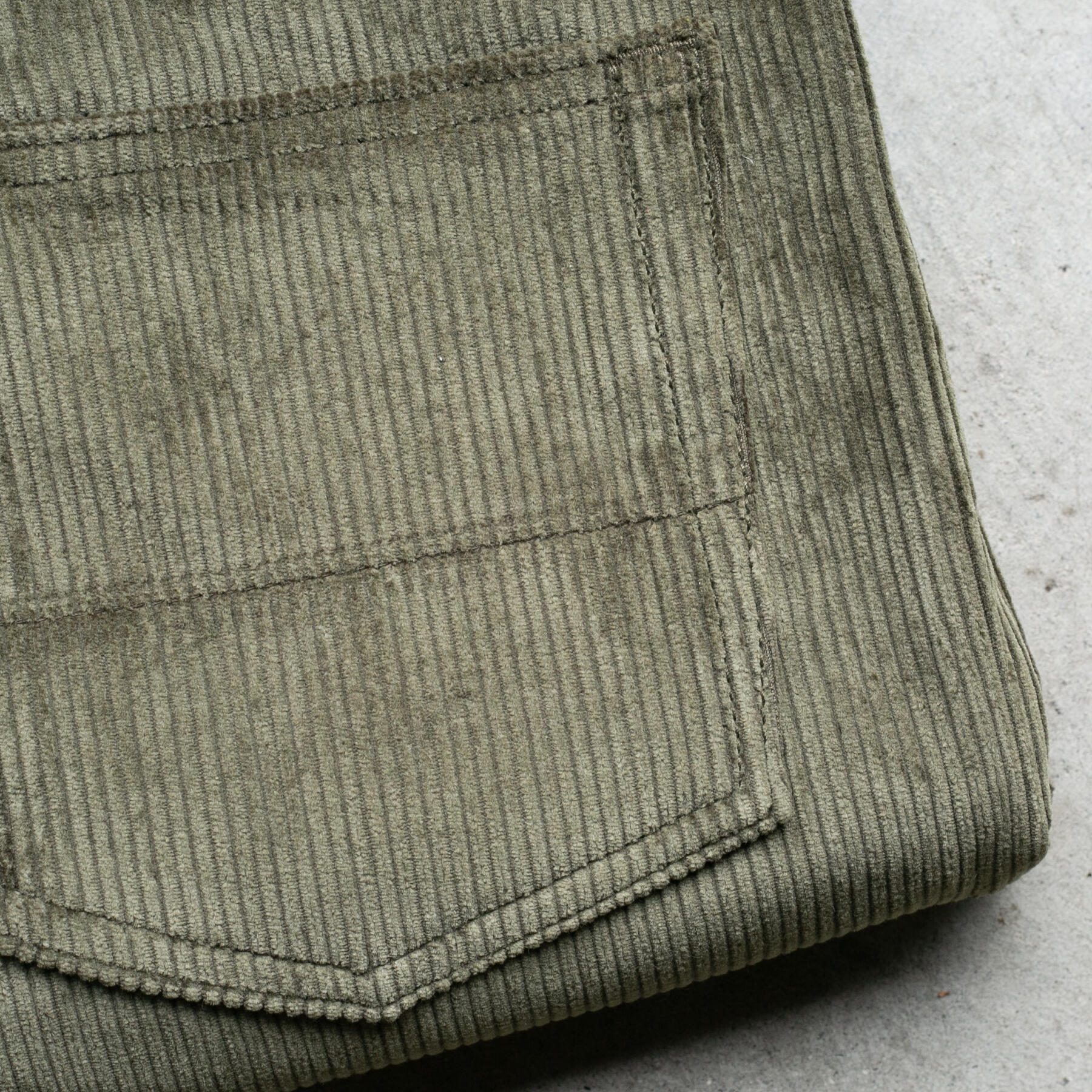 gustin #345 japan chunky cord 5 pocket - olive