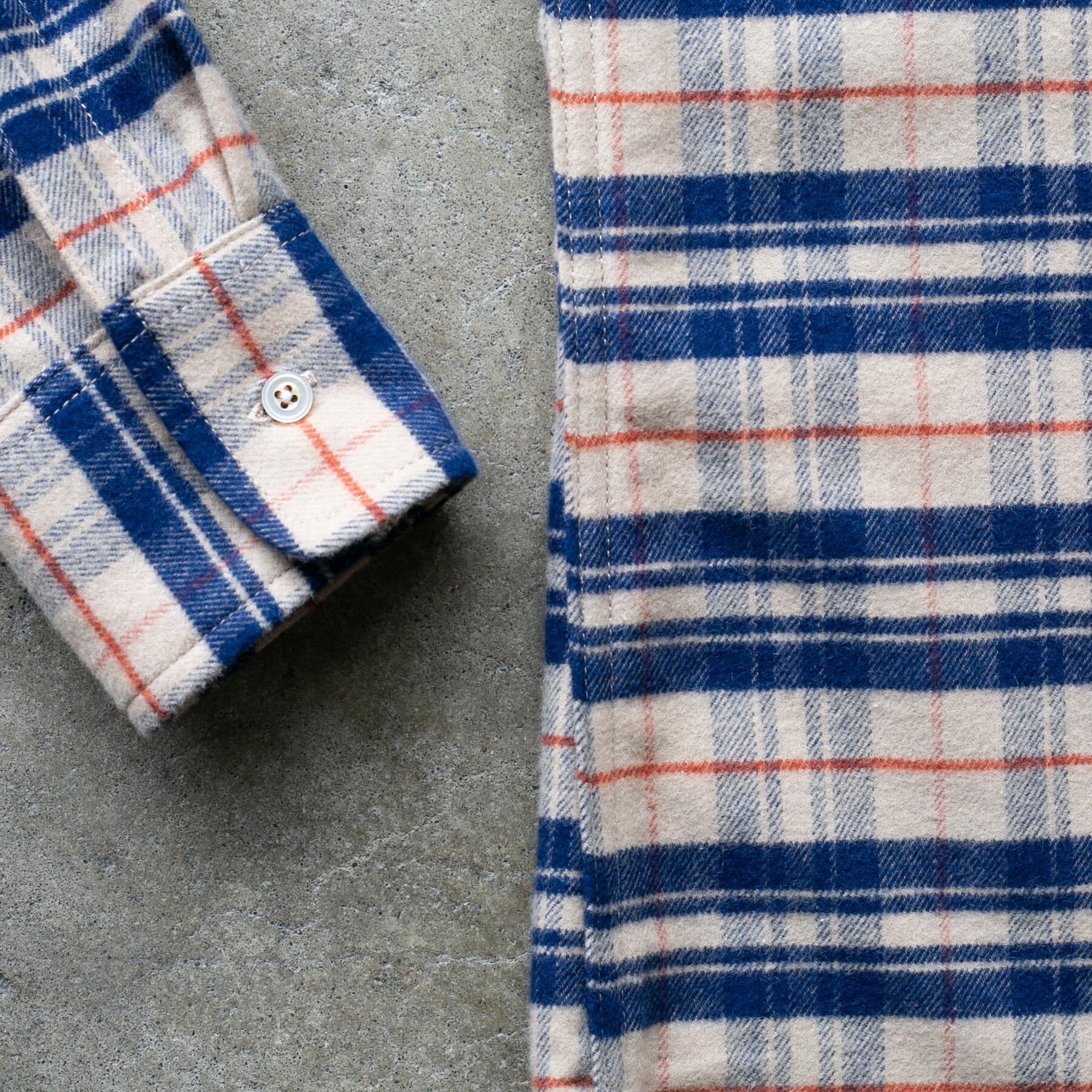 gustin #1194 japan vivid flannel - navy tan