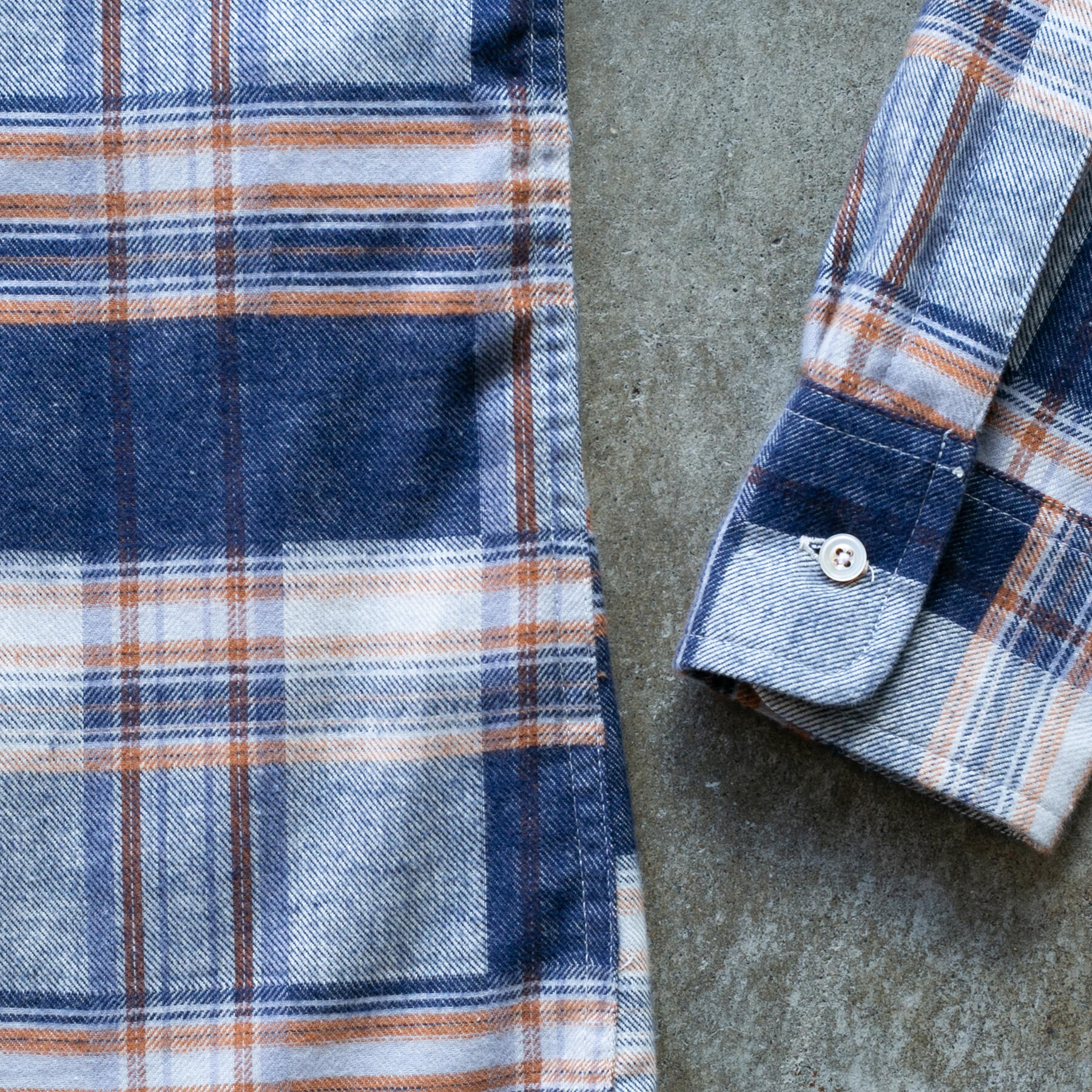 gustin #1198 air flannel - navy orange