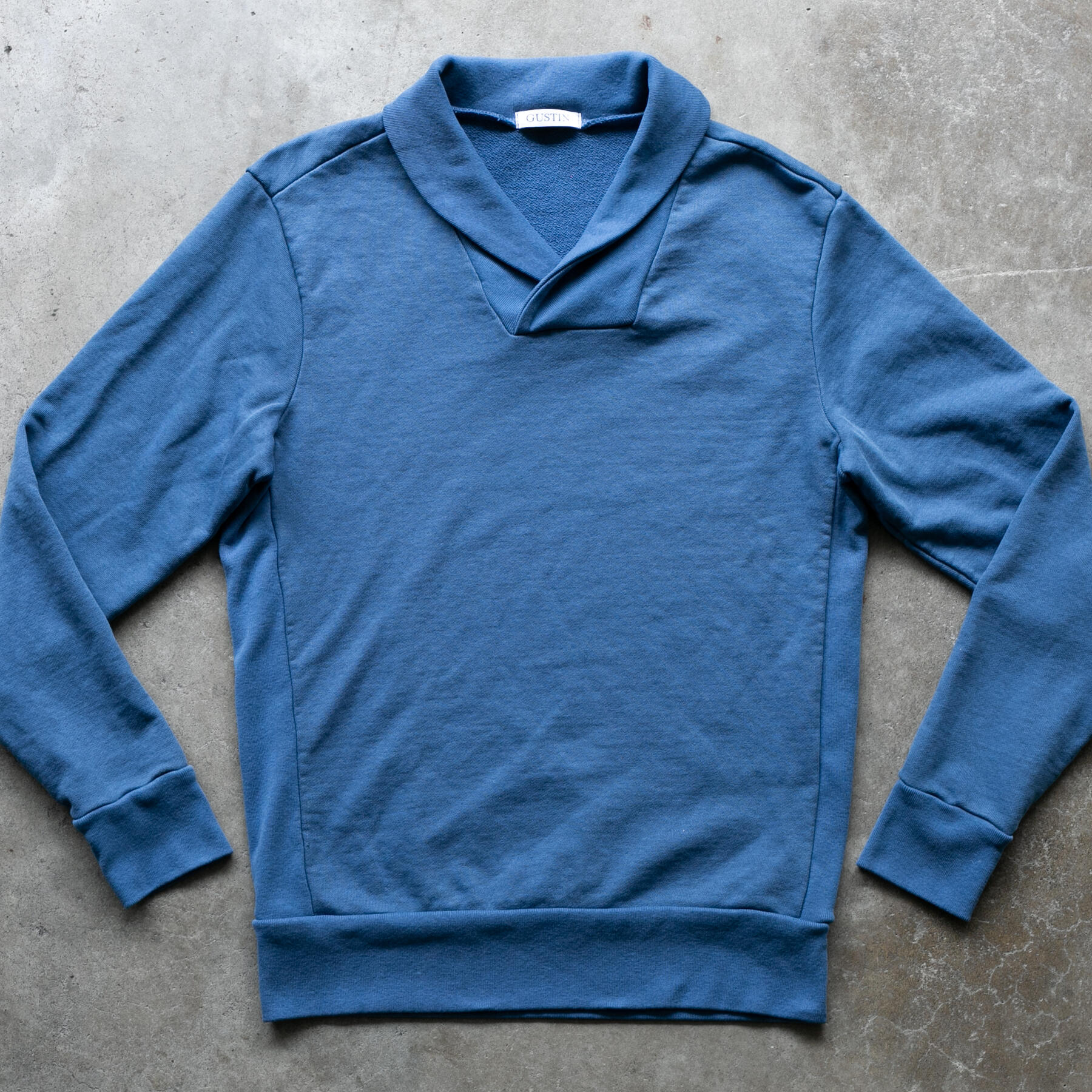 gustin shawl collar french terry - vintage royal