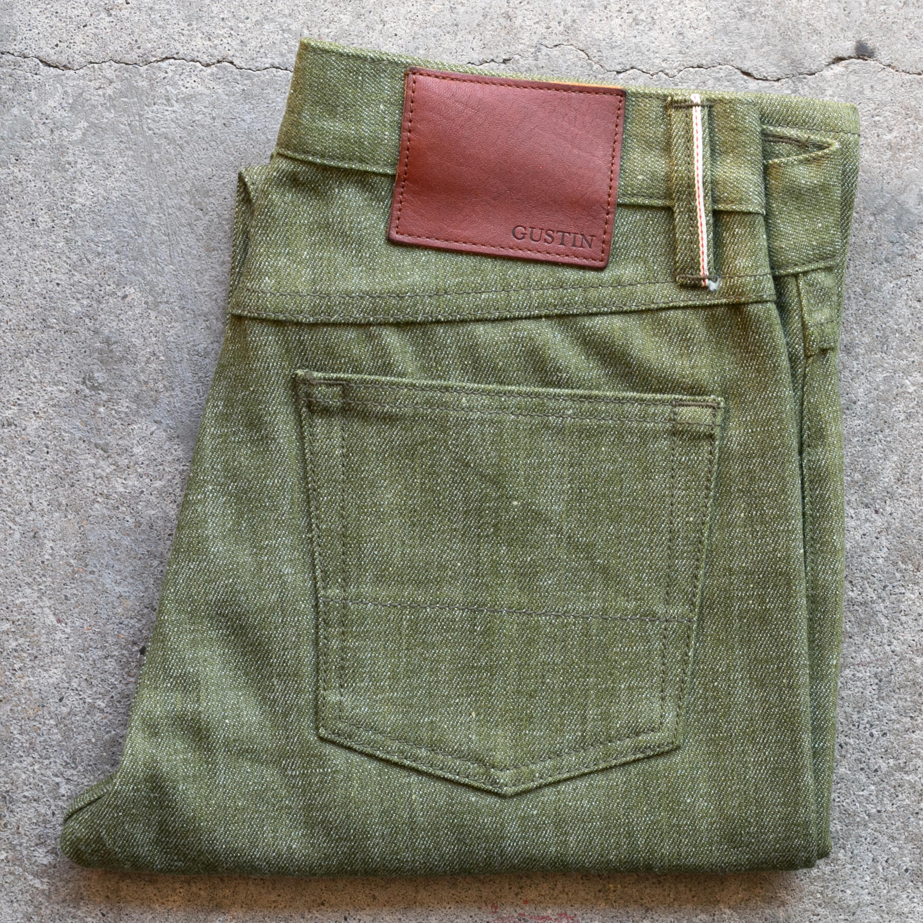 gustin #576 monster moss selvedge