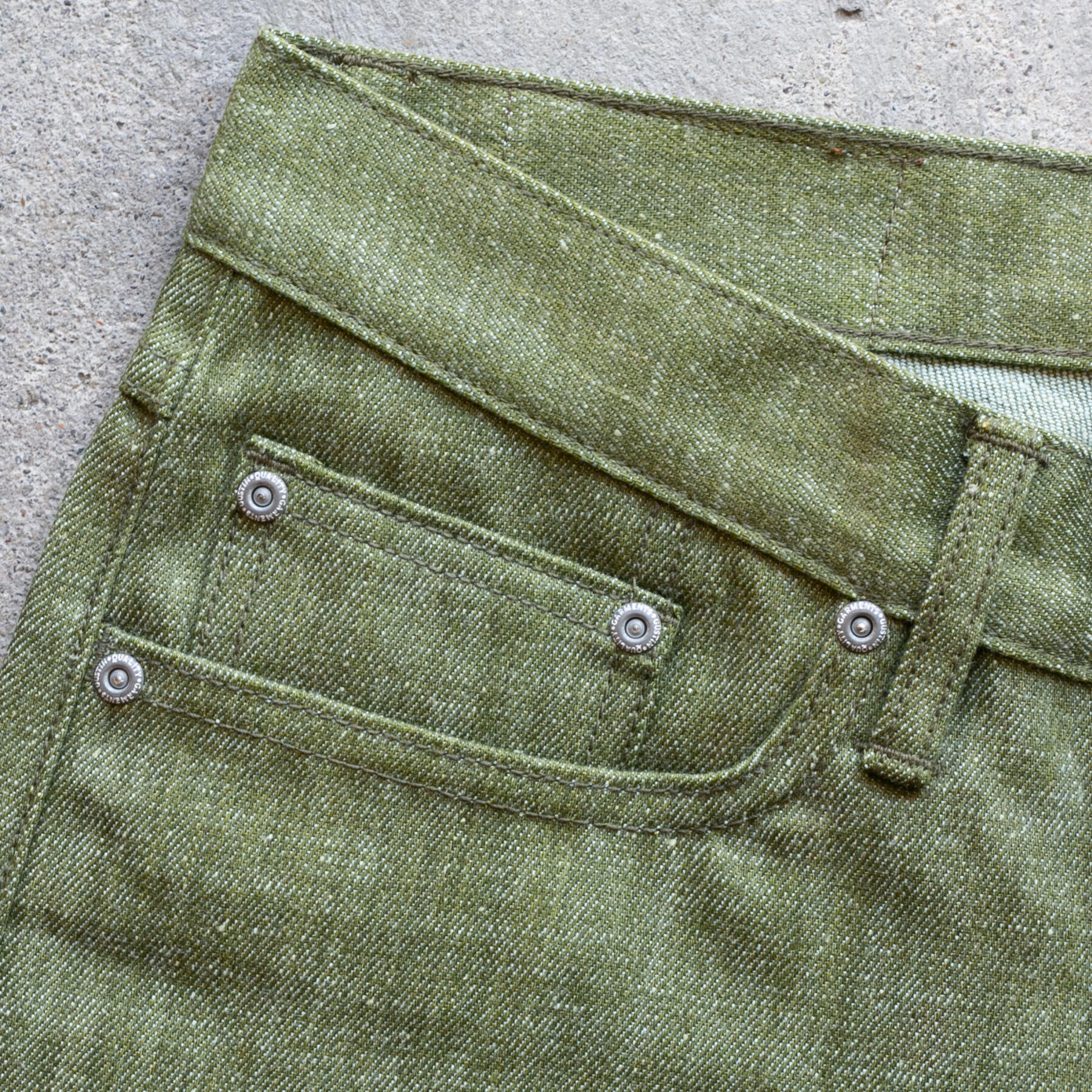 gustin #576 monster moss selvedge