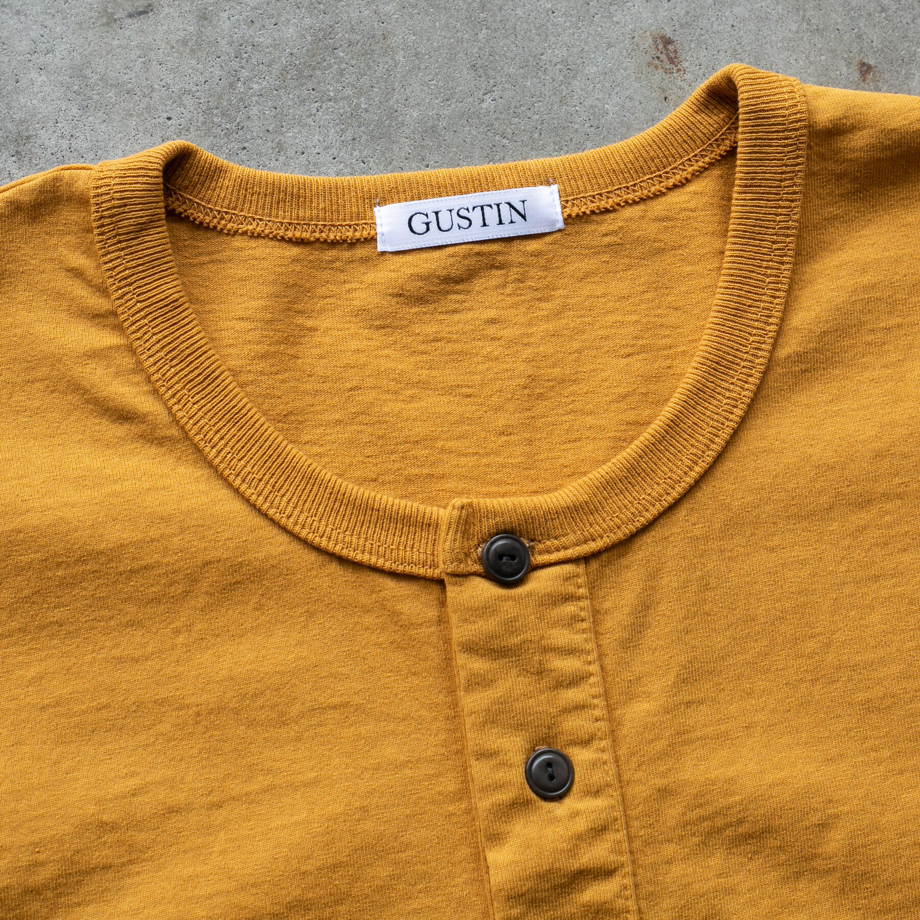 gustin american heavy henley - marigold