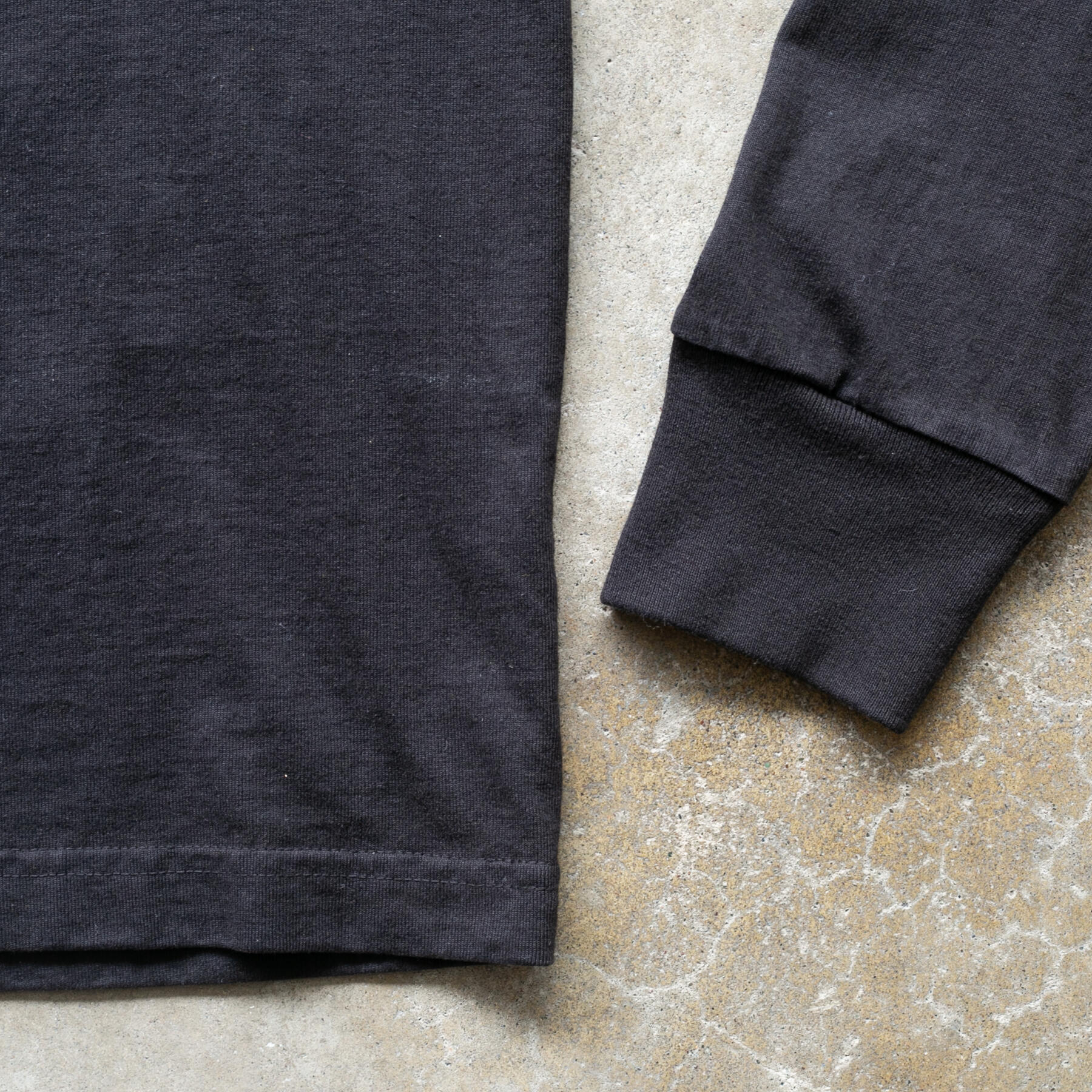 gustin american heavy henley - black