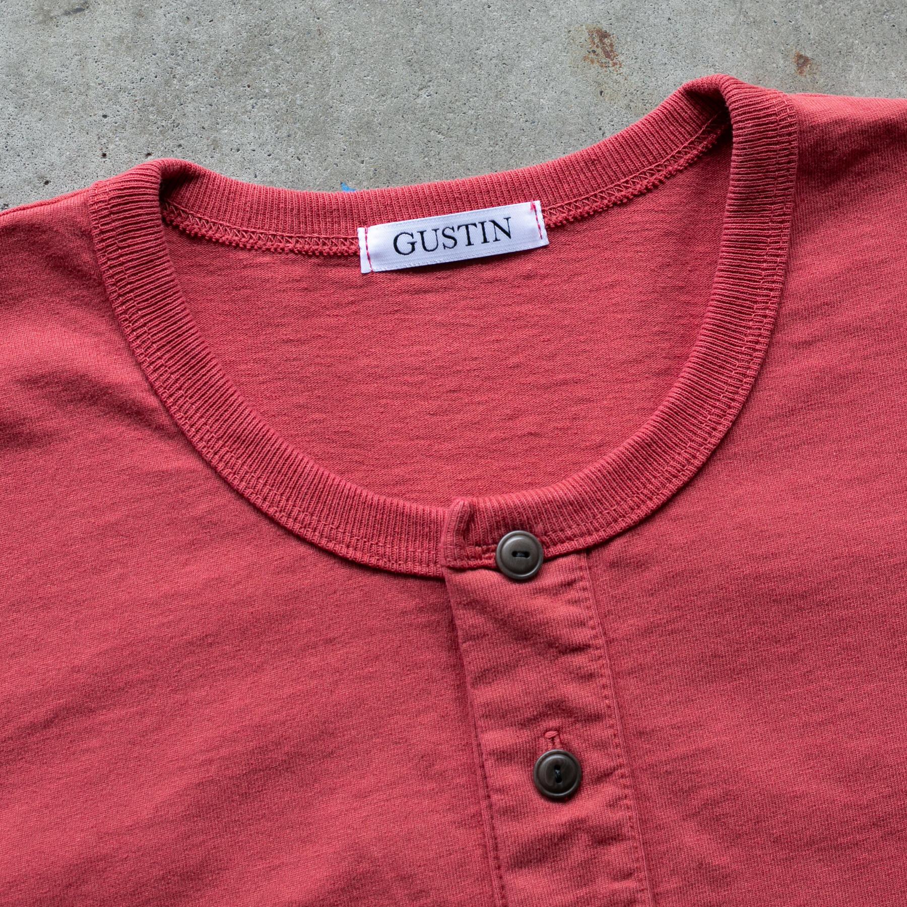 gustin american heavy henley - red