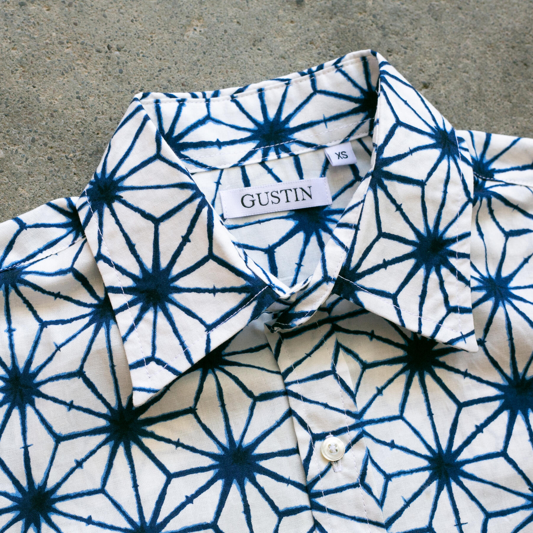 gustin #958 shibori dye stars short sleeve shirt - white