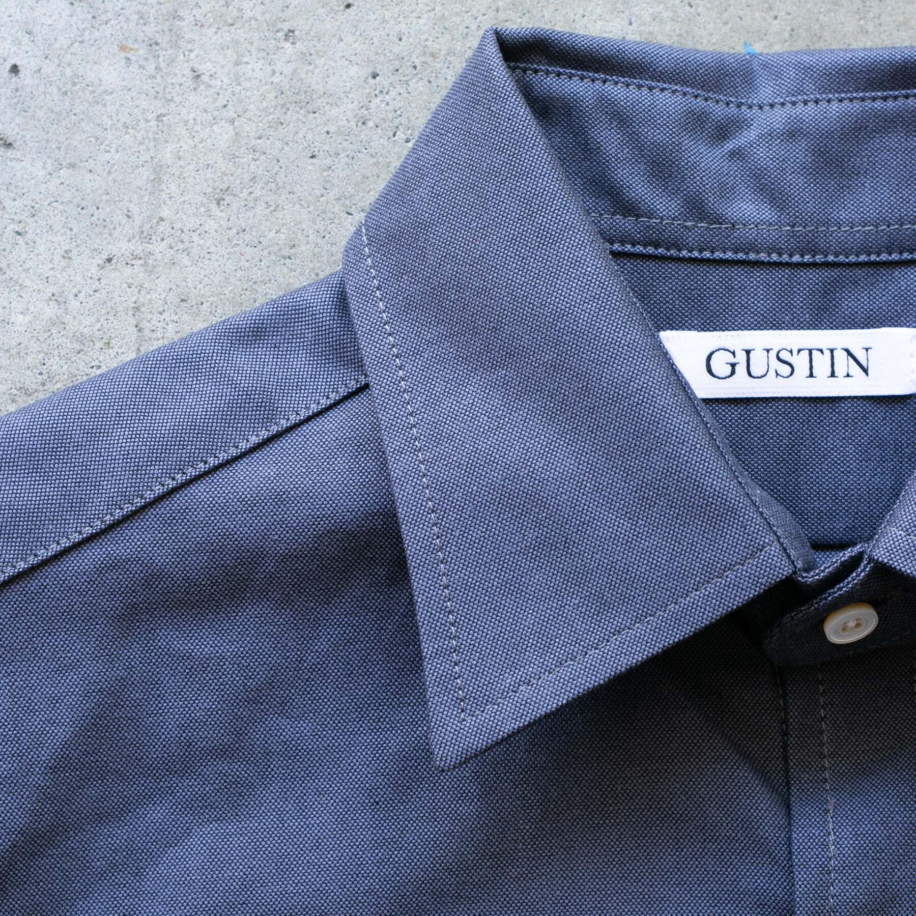 gustin #1208 summer oxford - graphite