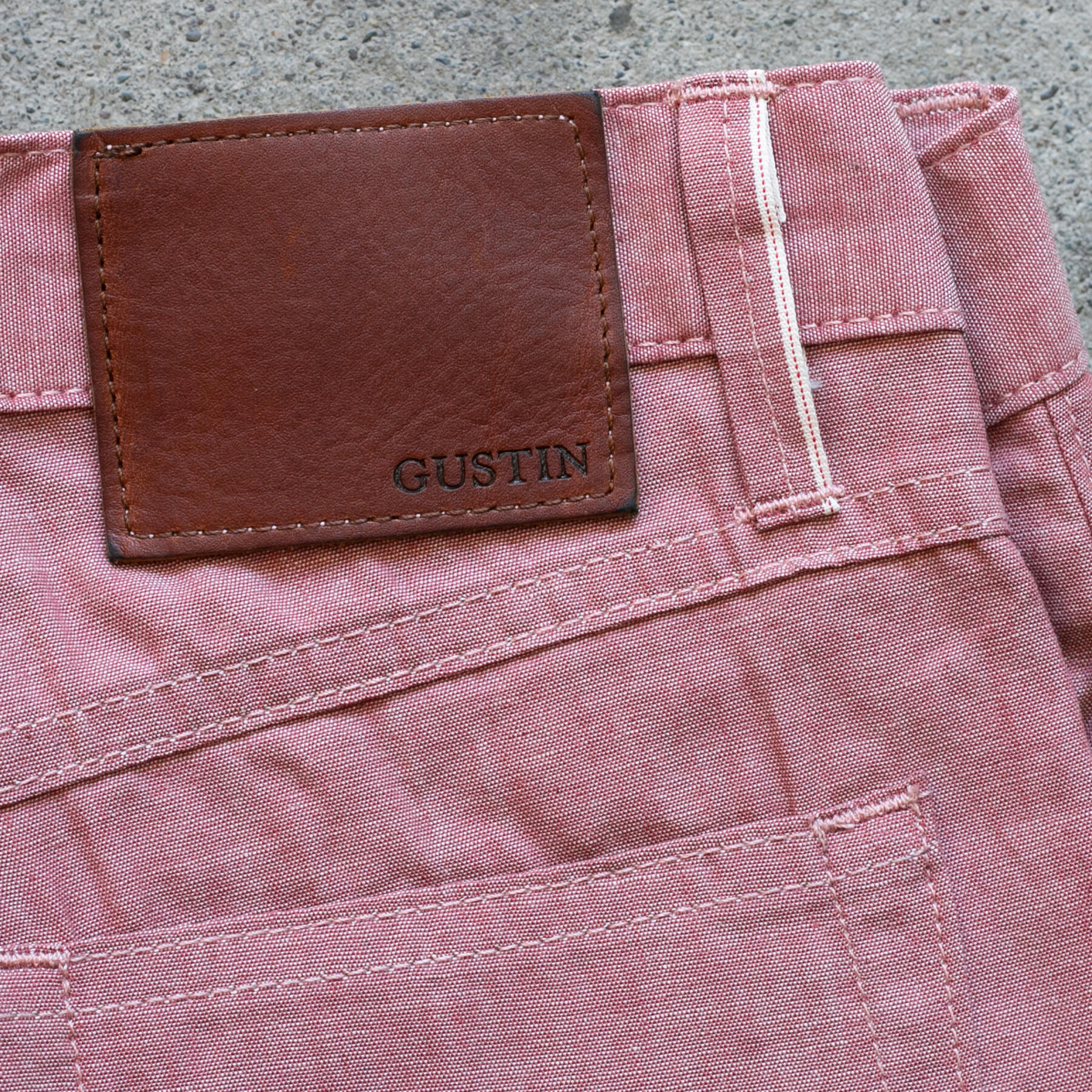 gustin #582 featherweight selvedge chambray - vintage red