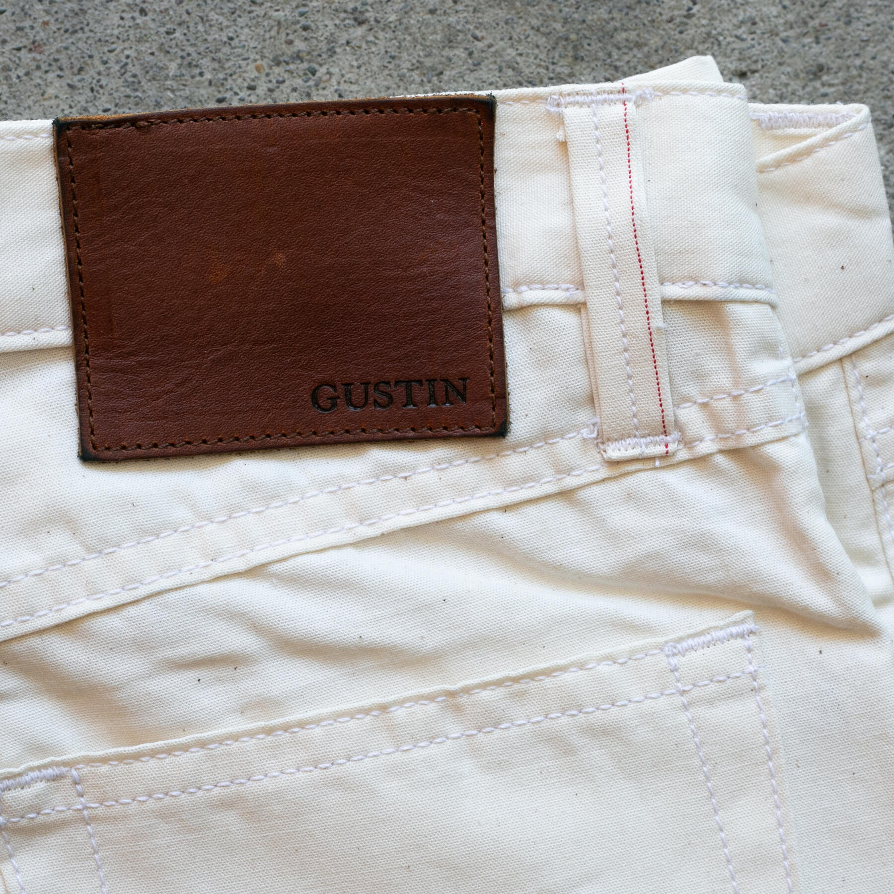 gustin #584 featherweight selvedge chambray - natural