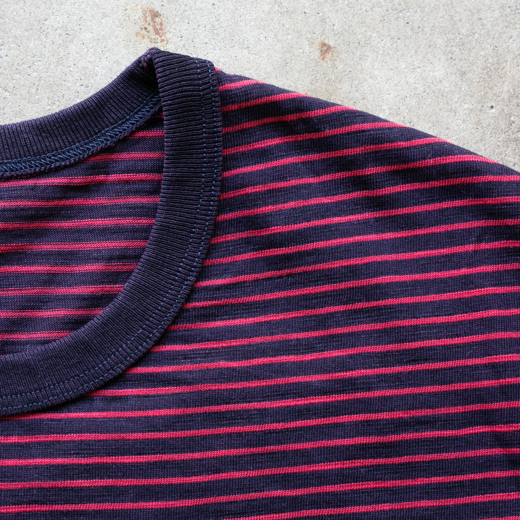 gustin overdye indigo stripe pocket t-shirt - red