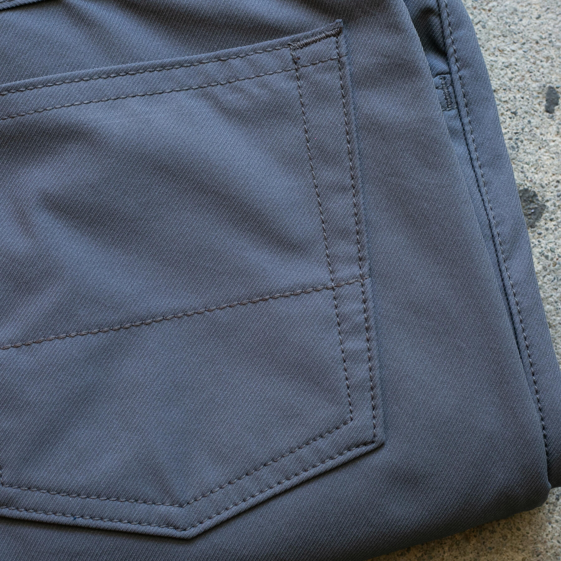 gustin #405 4 way natural nylon - graphite