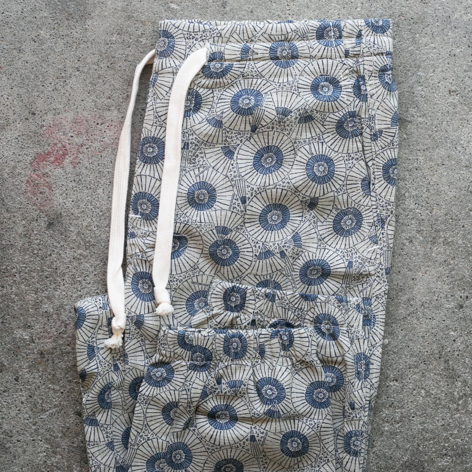 gustin #35 japan retro leisure joggers - putty