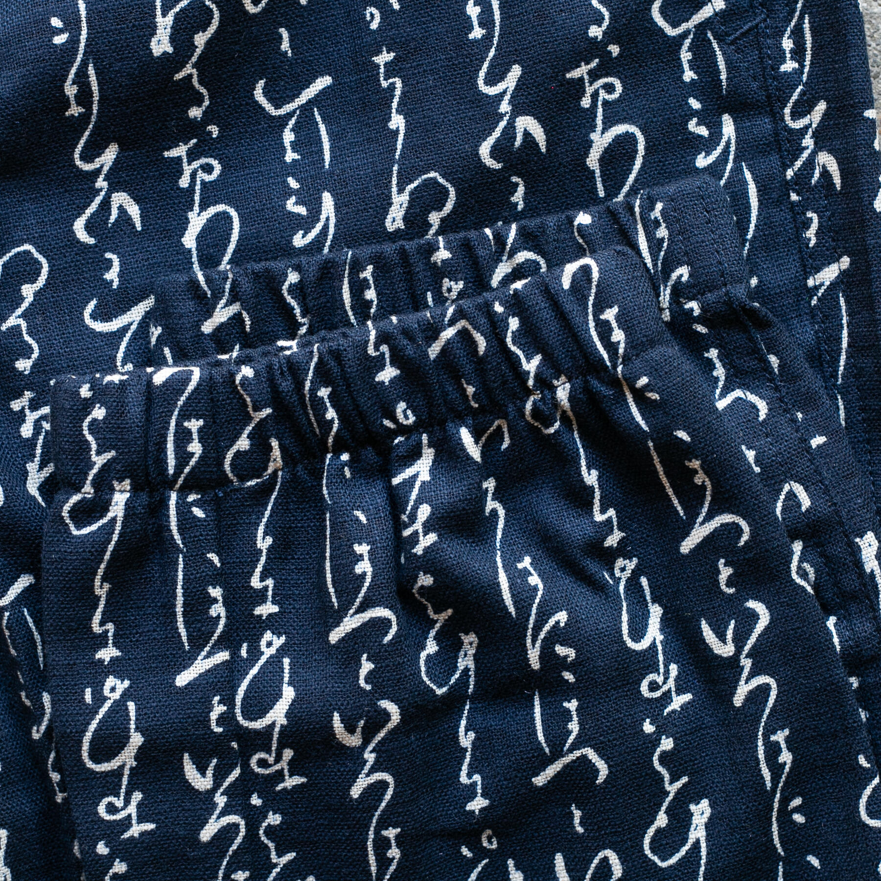 gustin #37 japan retro print joggers - symbols