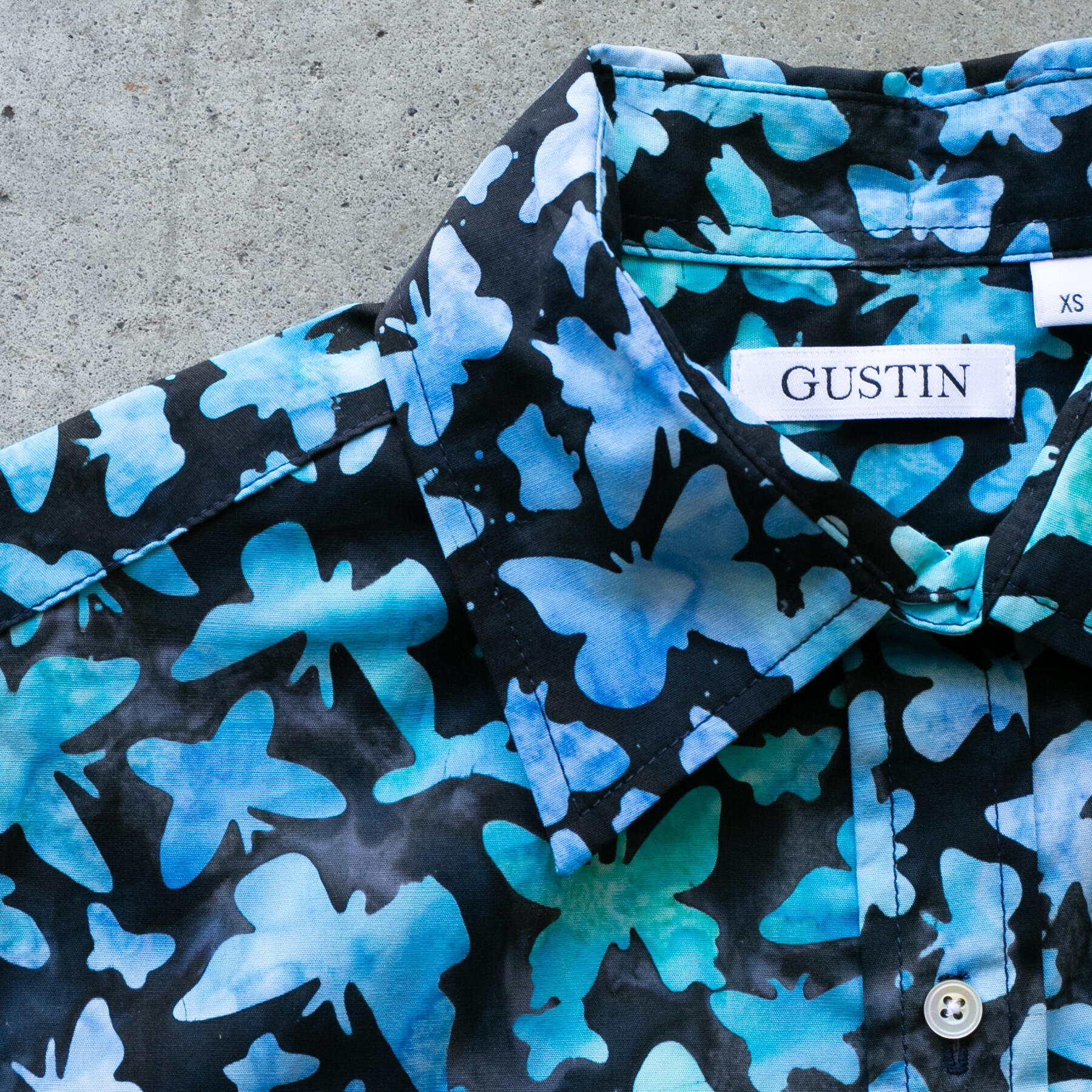 gustin #1239 butterfly shirt - aqua