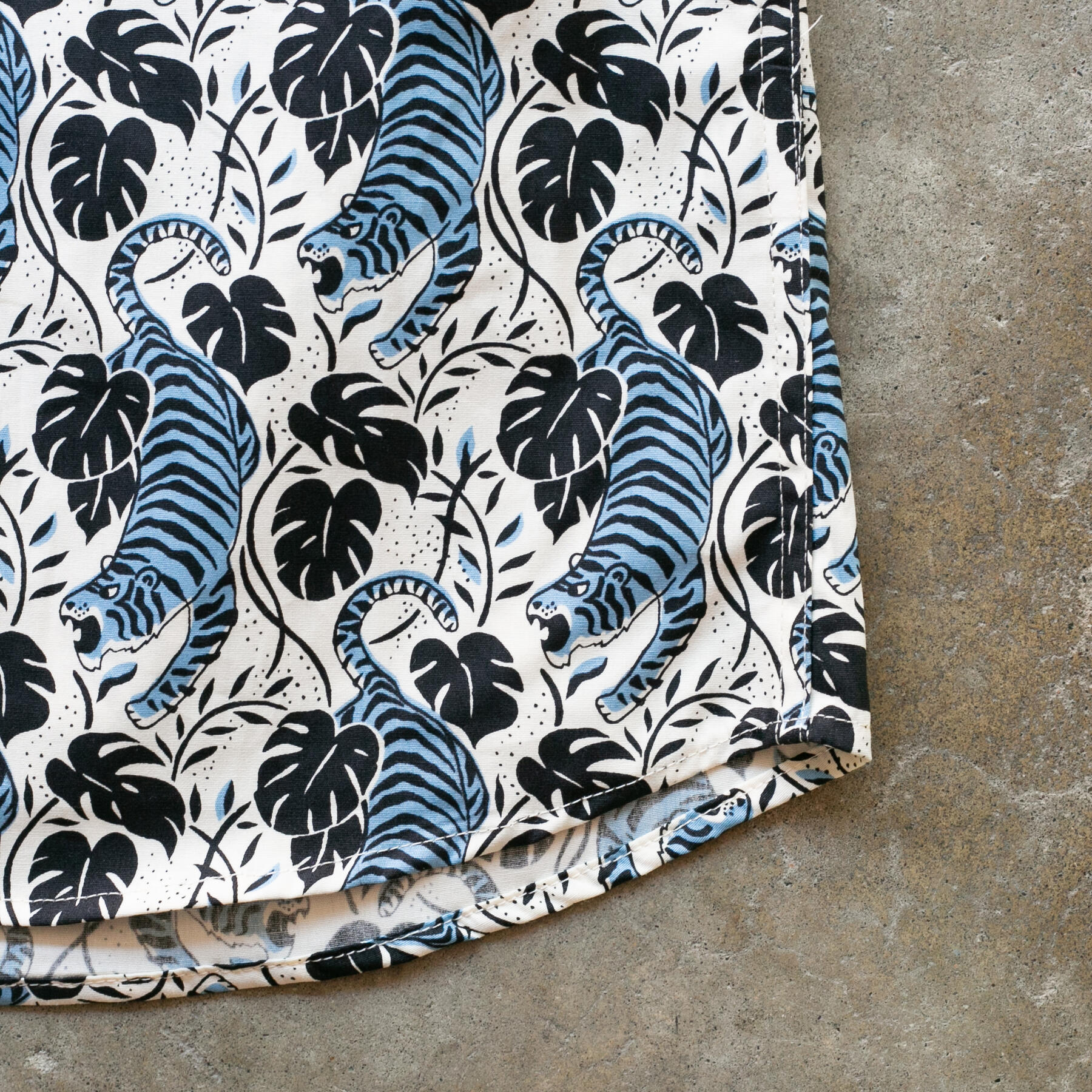 gustin #1244 tiger shirt - natural blue