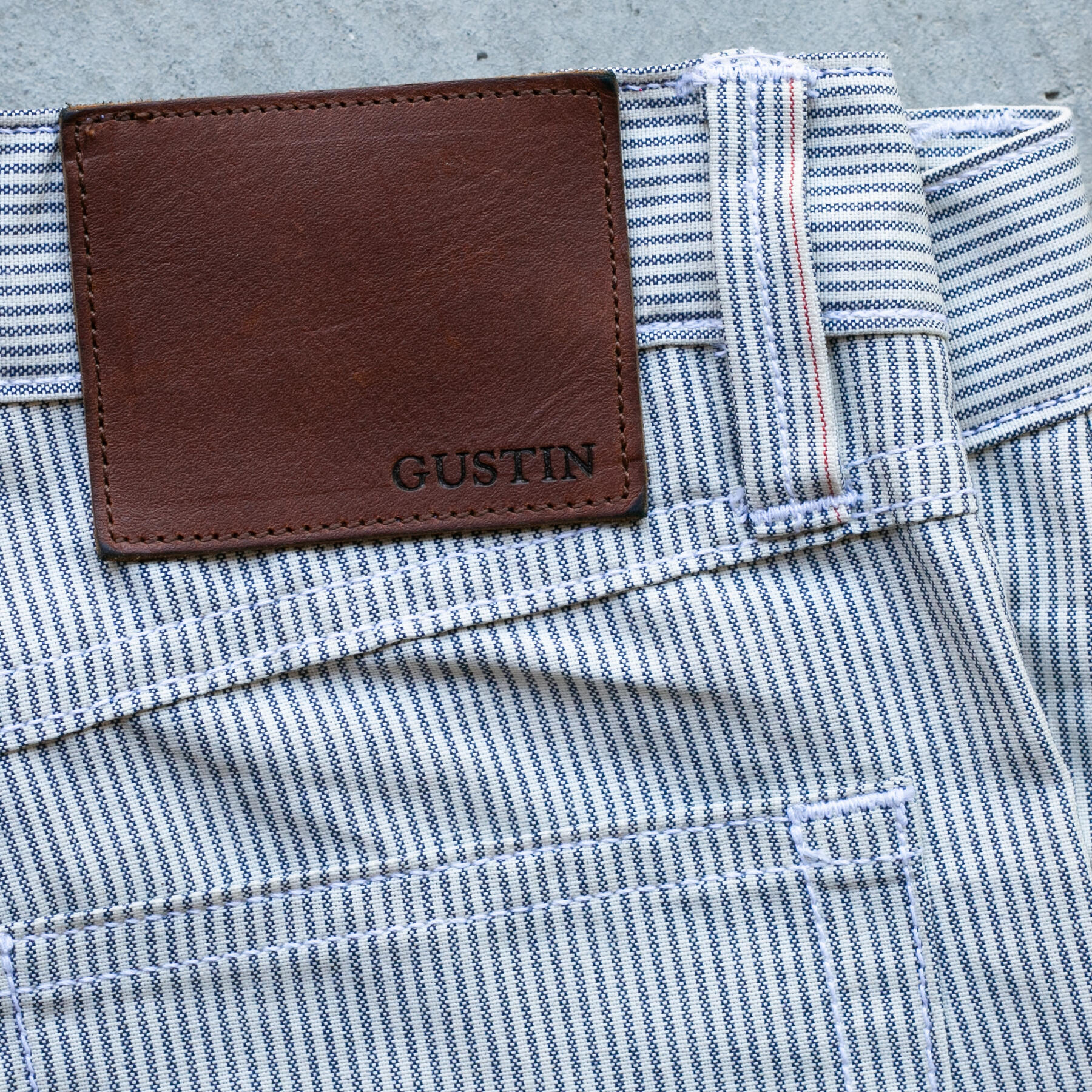 gustin #589 indigoxwhite ticking feather selvedge