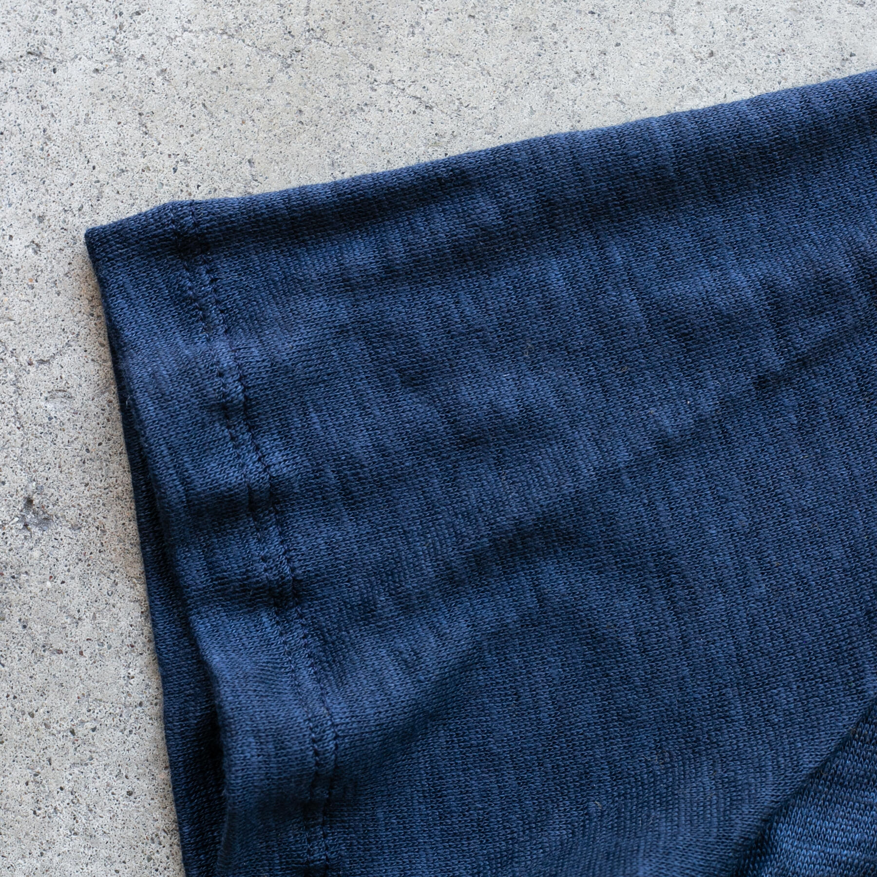 gustin belgian linen t-shirt - navy