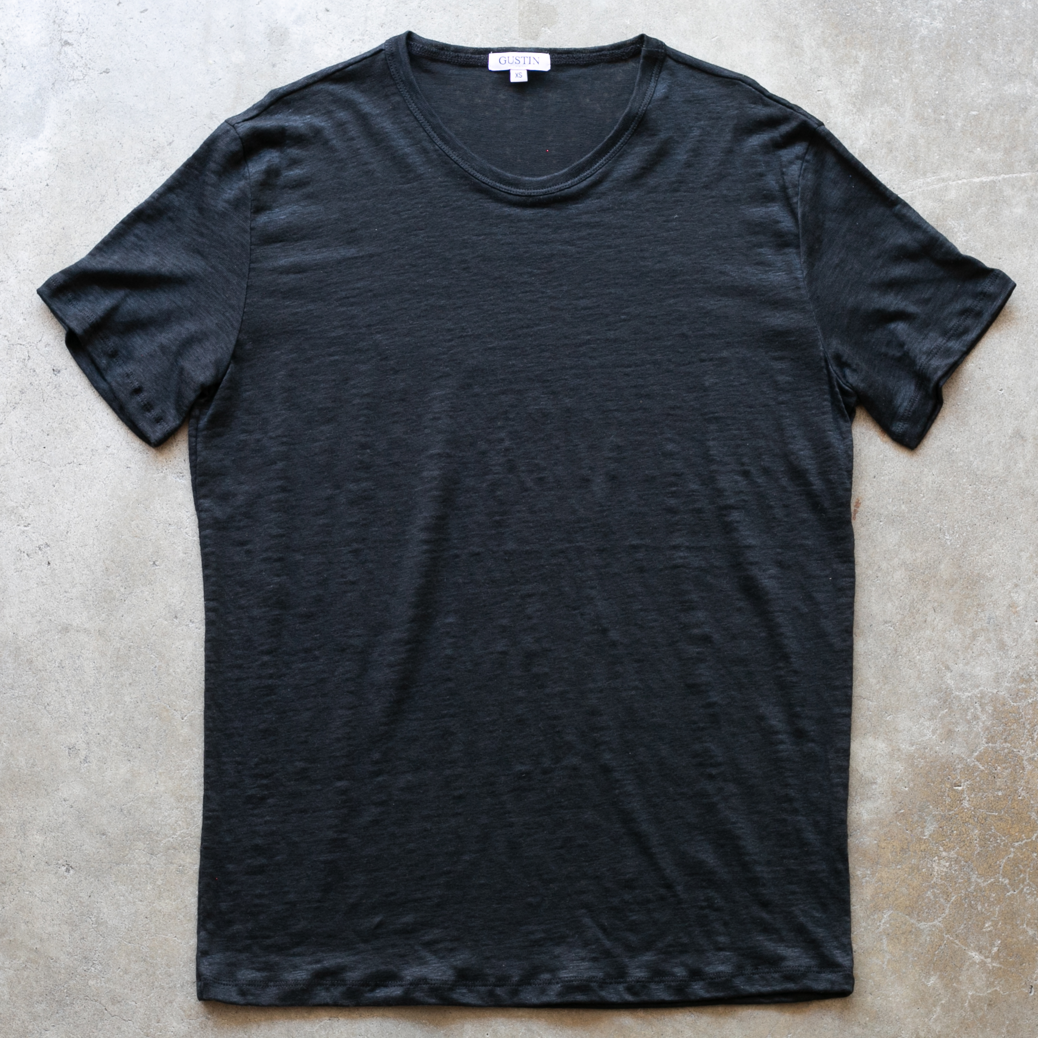 Belgian Linen T-Shirt - Black | Gustin | Knits | T-Shirts