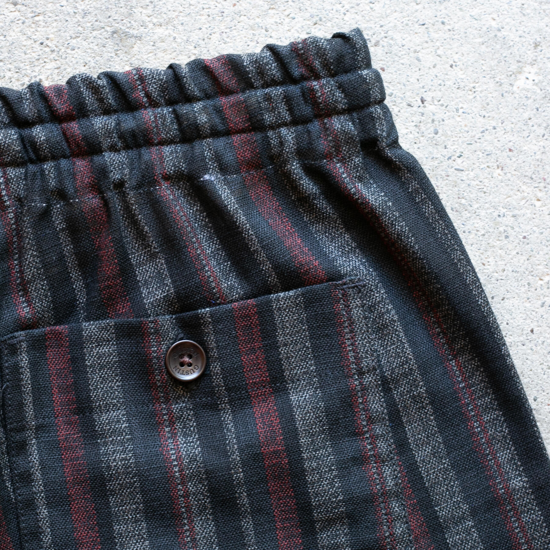 gustin japan retro bowling stripe joggers - black
