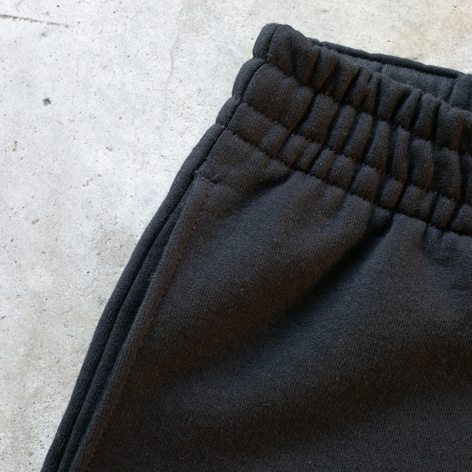 gustin vintage heavyweight sweatshorts - black