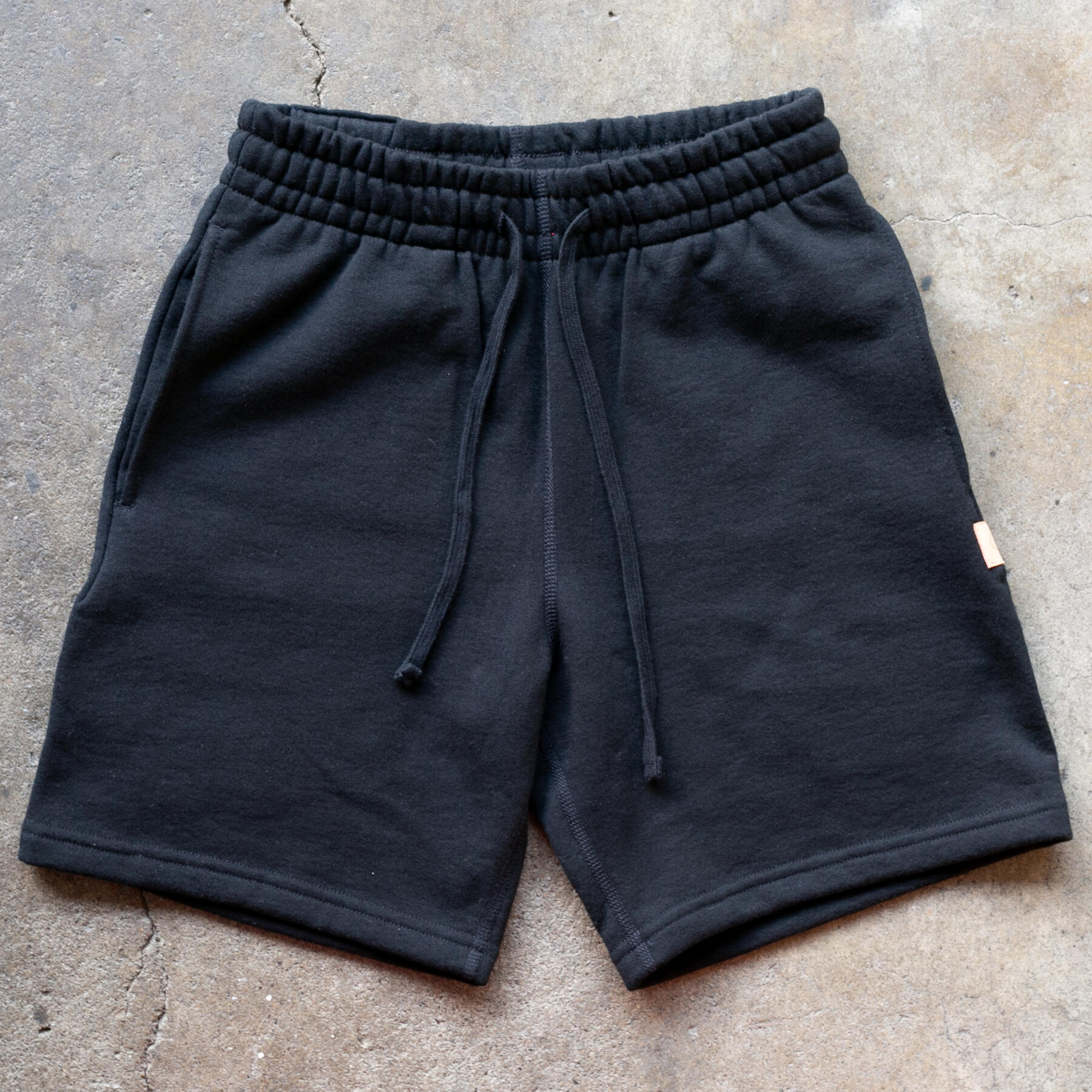 gustin vintage heavyweight sweatshorts - black