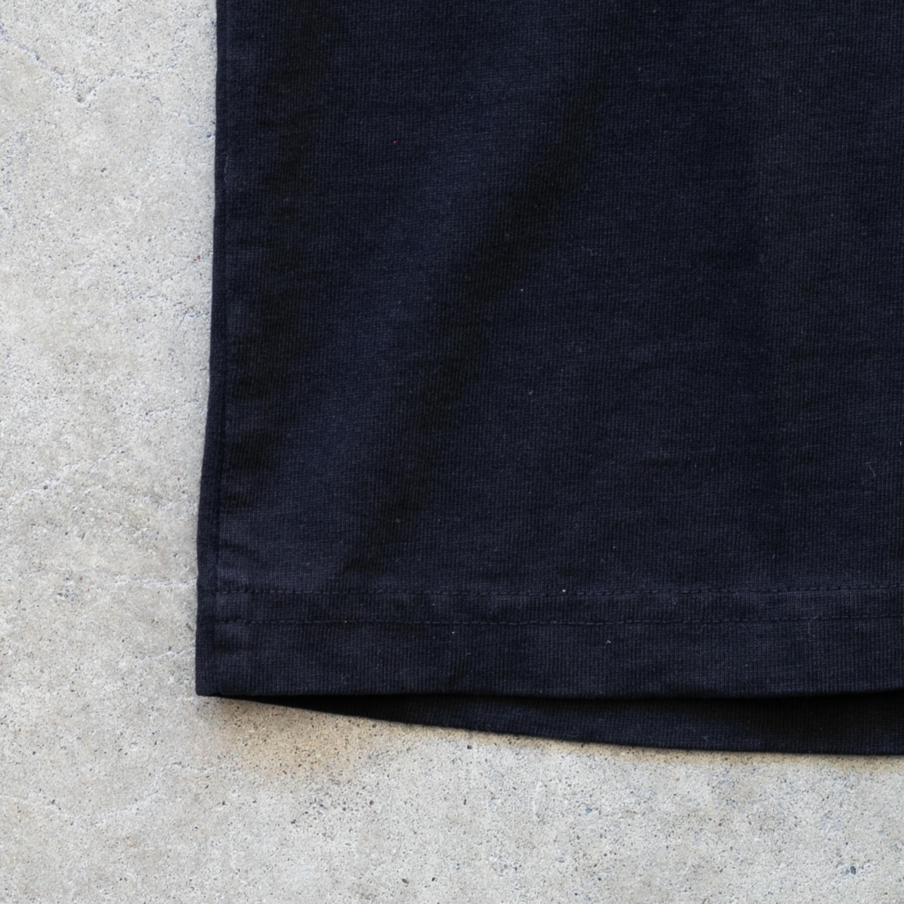 gustin monster raglan t-shirt - black