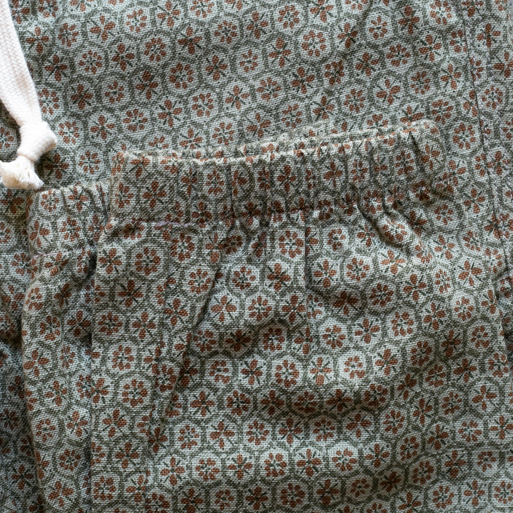 gustin japan hex grid joggers - moss