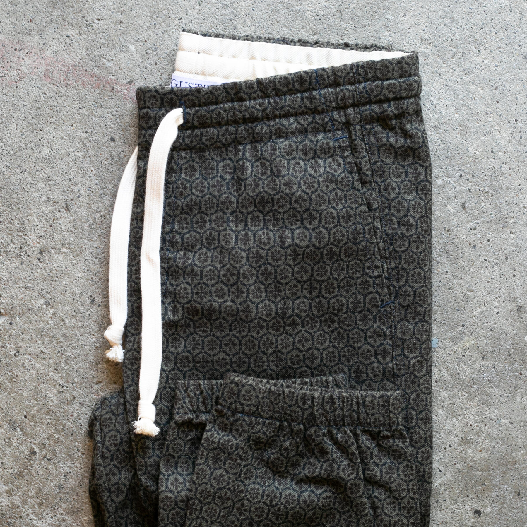 gustin japan hex grid joggers - coffee
