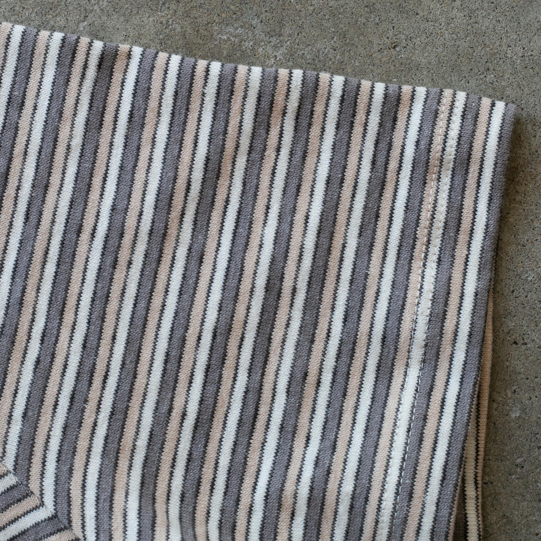 gustin 50s triple stripe t-shirt - grey tan