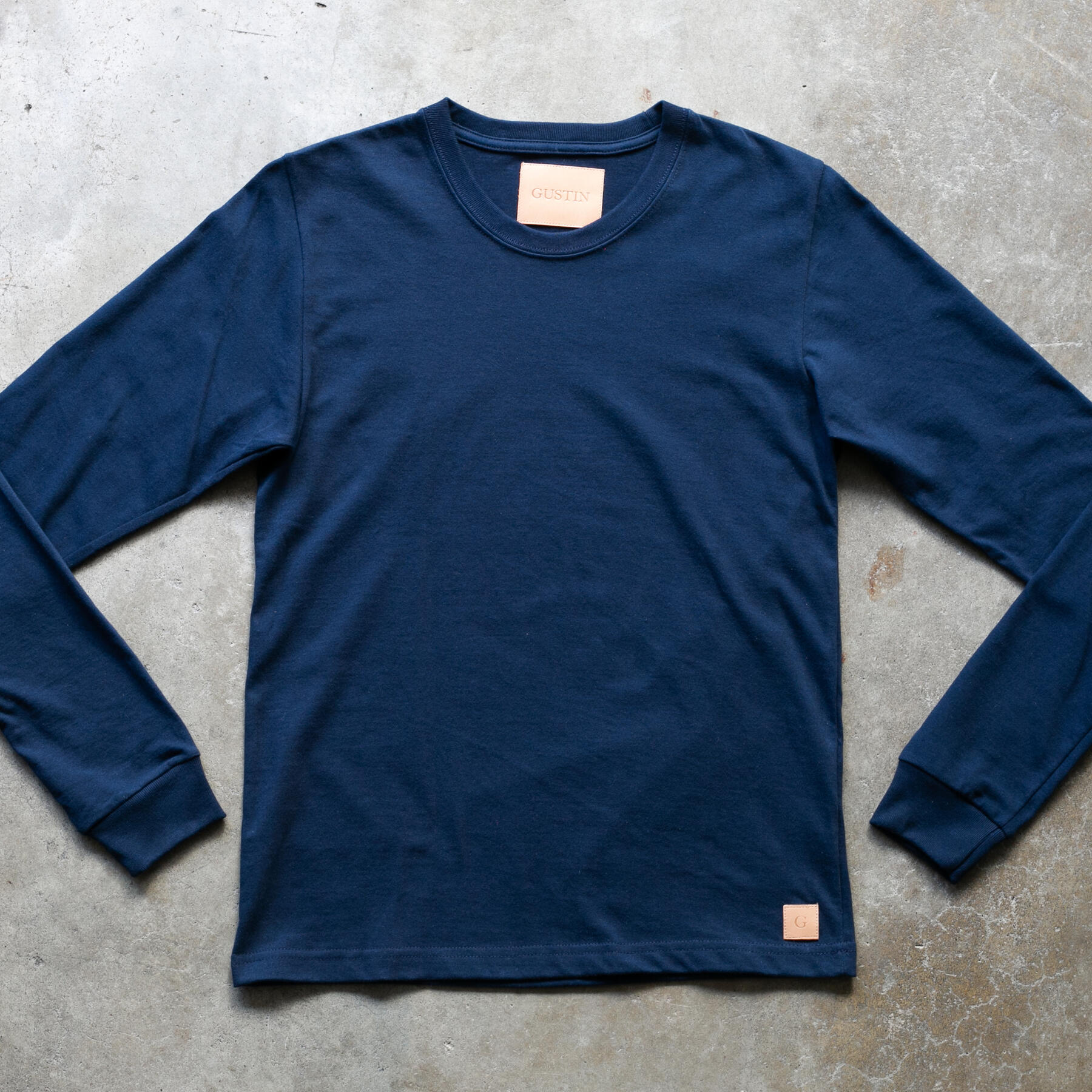 gustin vintage heavyweight long sleeve t-shirt - navy