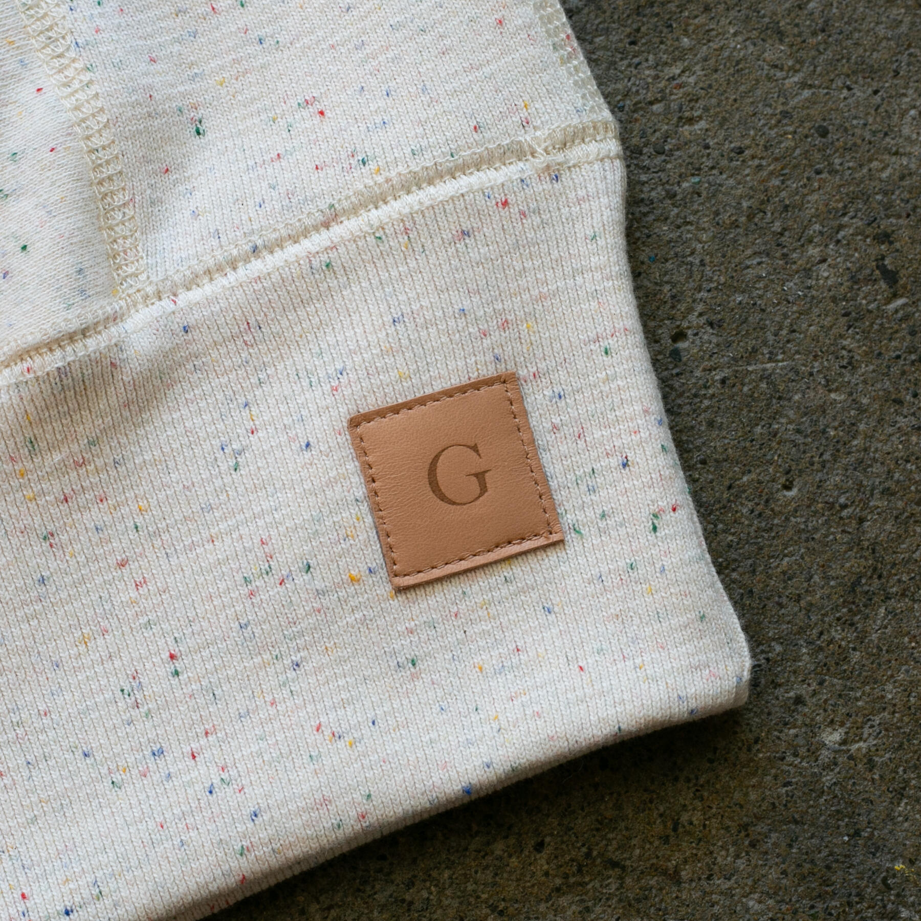 gustin vintage heavyweight pullover hoodie - natural rainbow nep